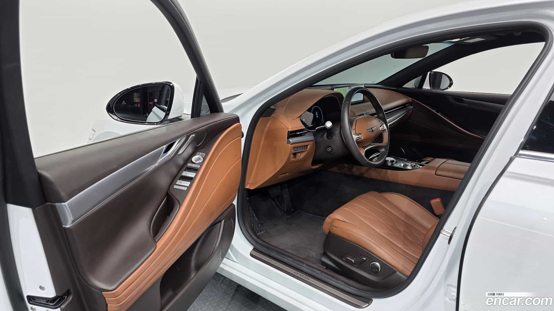 G80 Genesis 2023.10-INNER-010