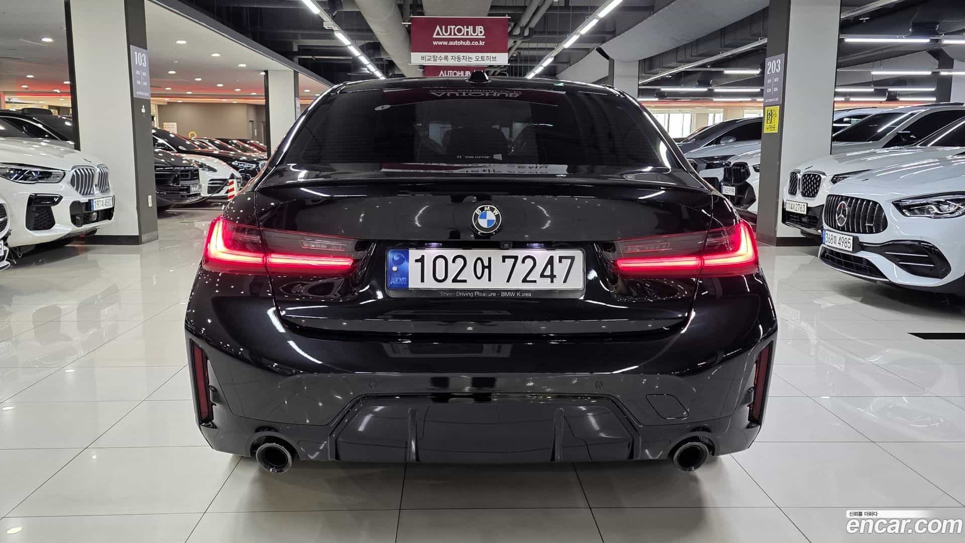 3-Series BMW 2022.10-INNER-008