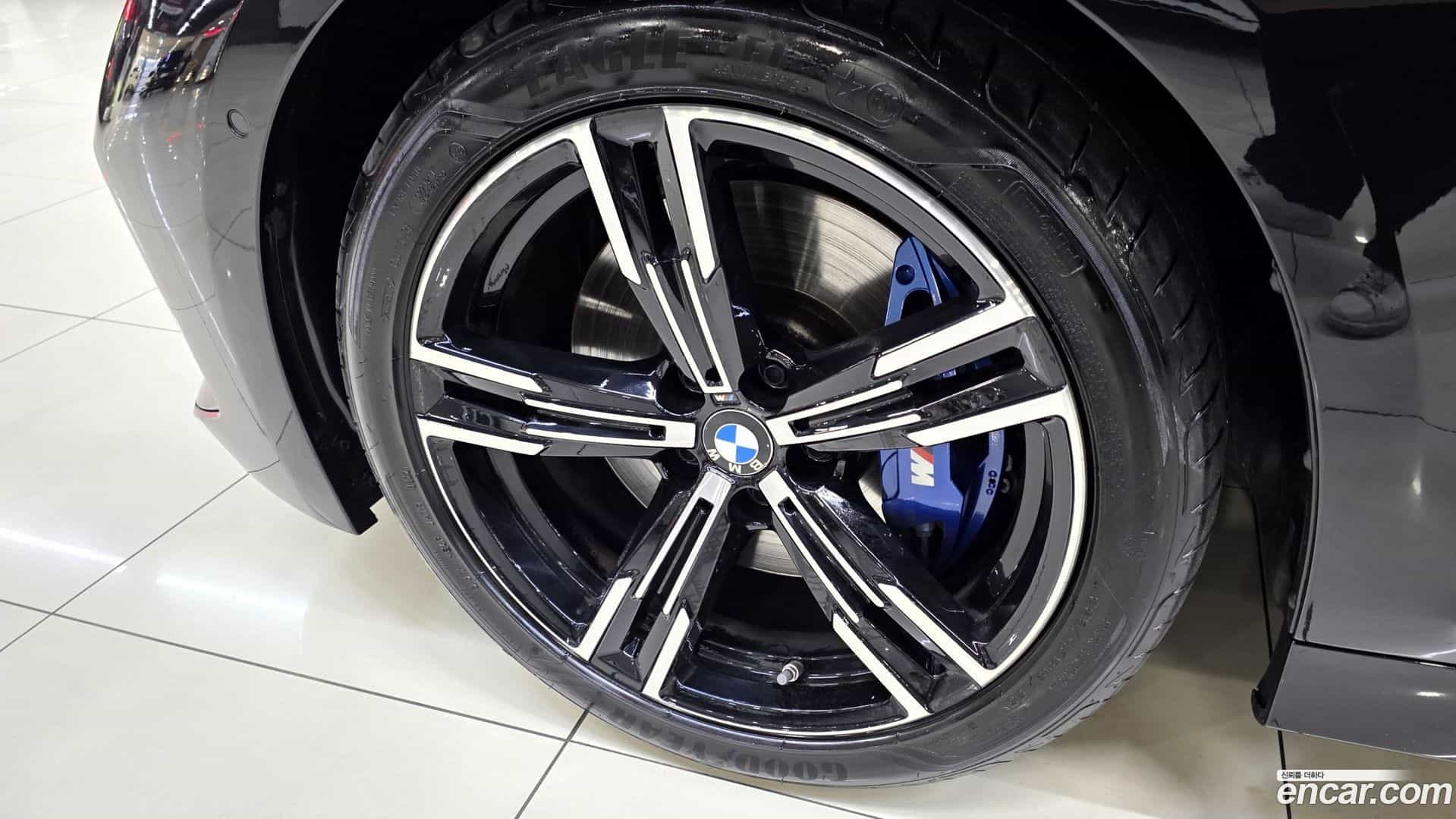3-Series BMW 2022.10-OPTION-024