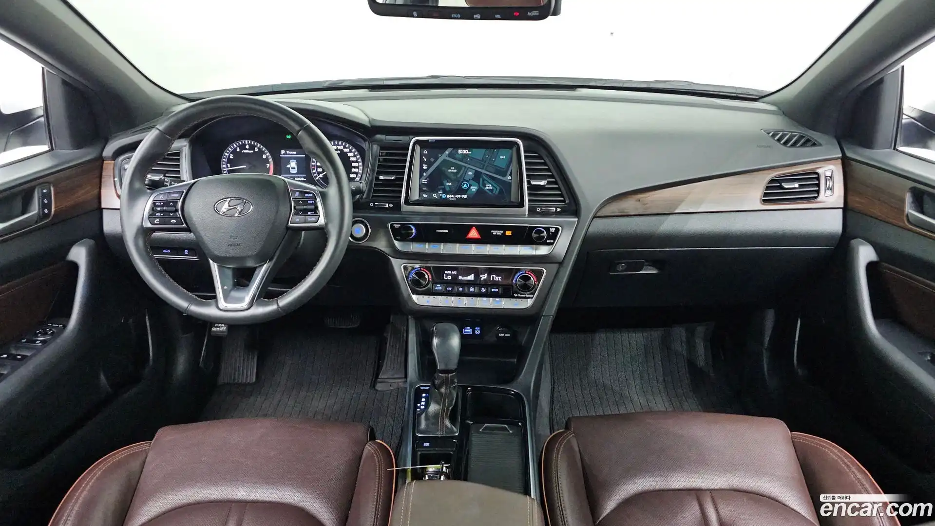 Sonata Hyundai 2017.3-INNER-007