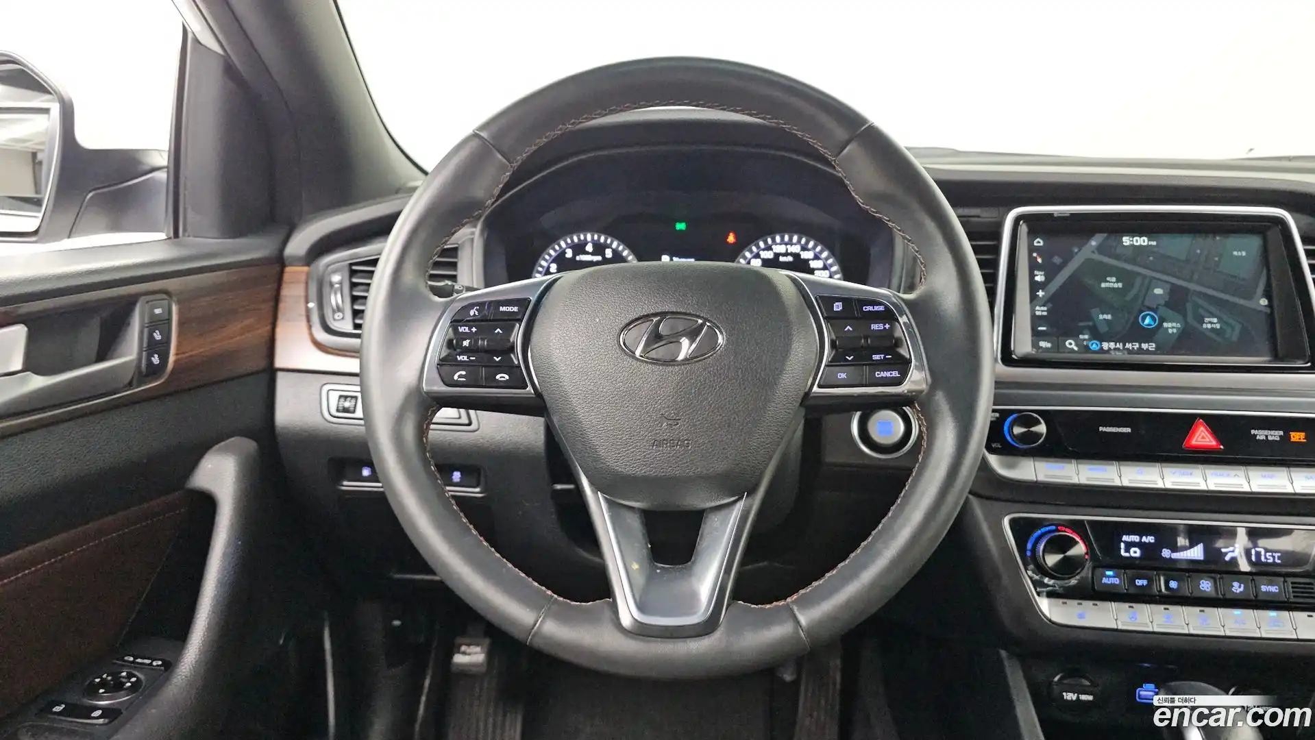Sonata Hyundai 2017.3-OPTION-015