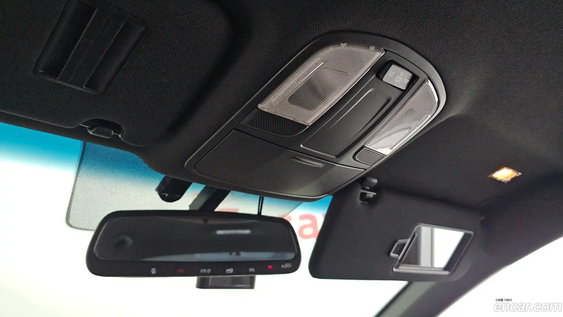 Sonata Hyundai 2017.3-OPTION-021
