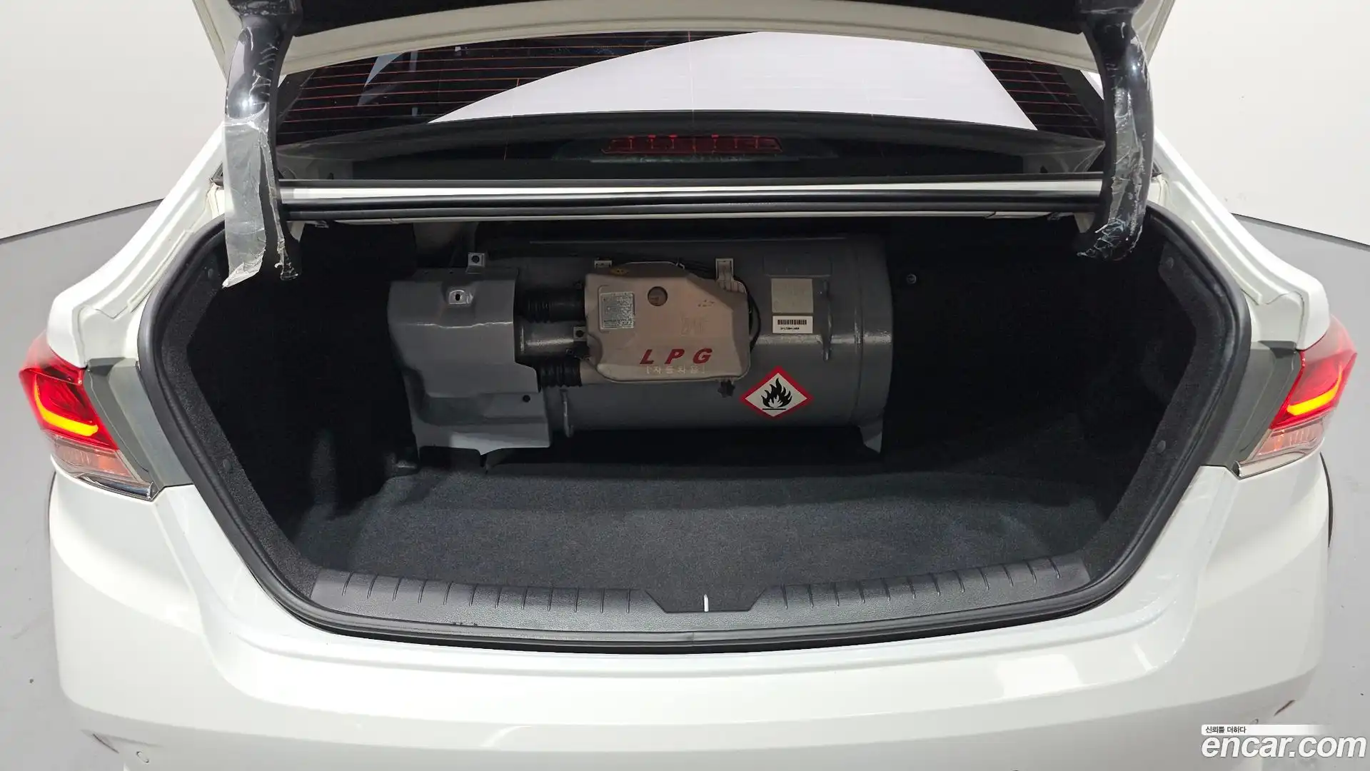 Sonata Hyundai 2017.3-OPTION-024