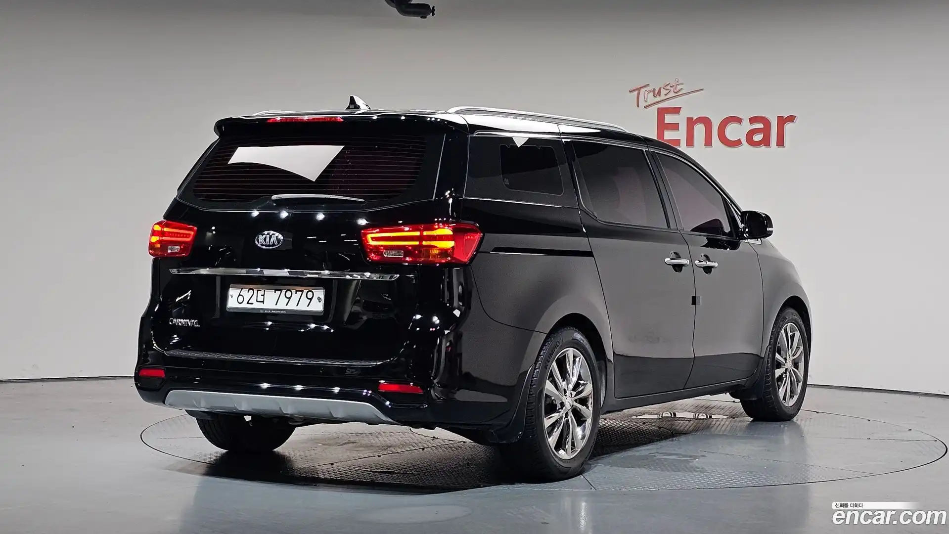 Canival Kia 2018.6-OUTER-002