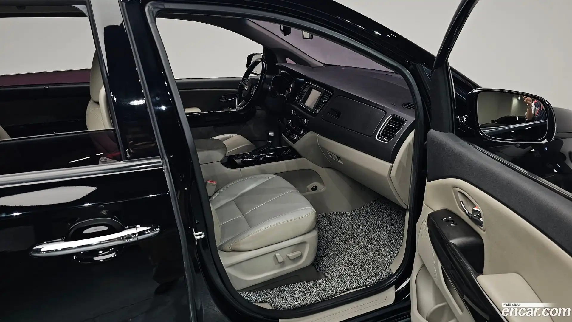 Canival Kia 2018.6-OPTION-015