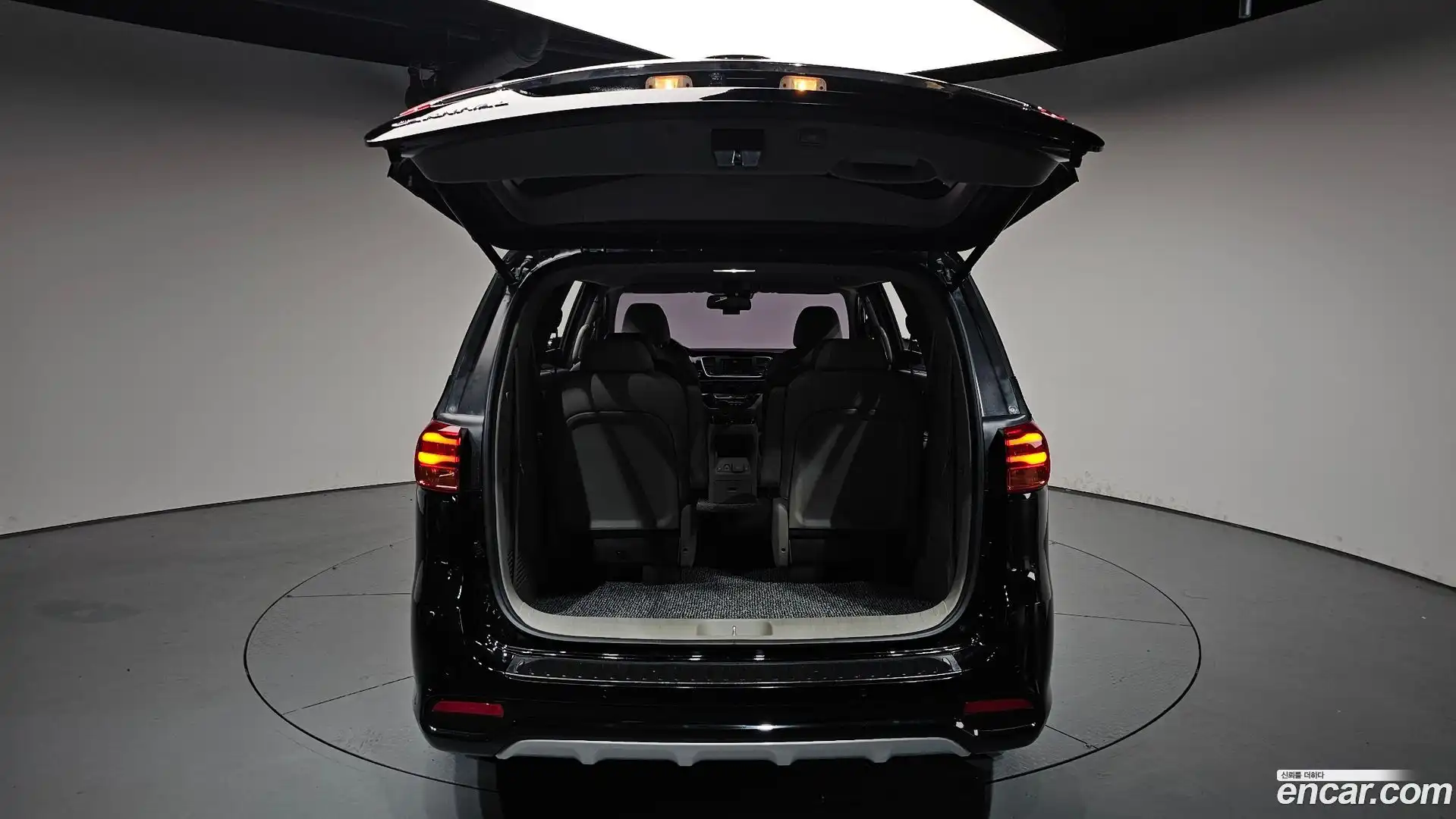 Canival Kia 2018.6-OPTION-024