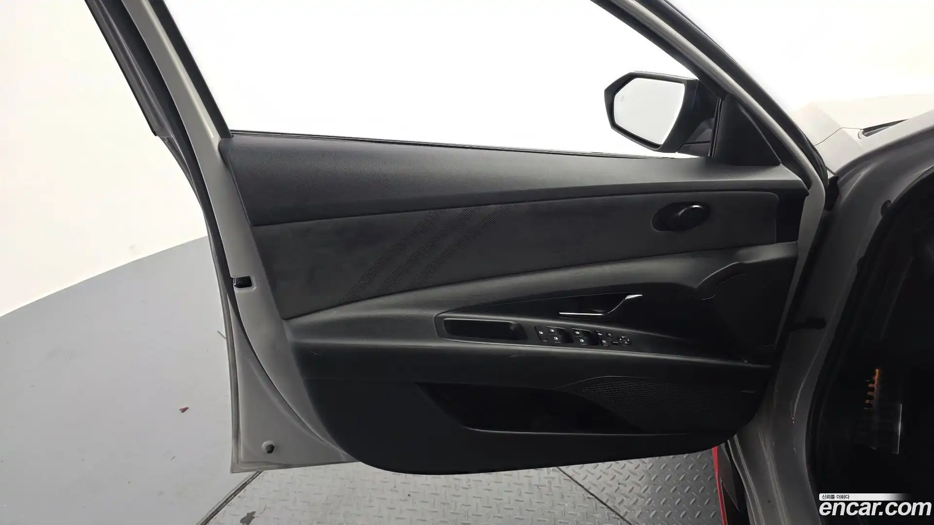 AVANTE Hyundai 2023.3-INNER-034