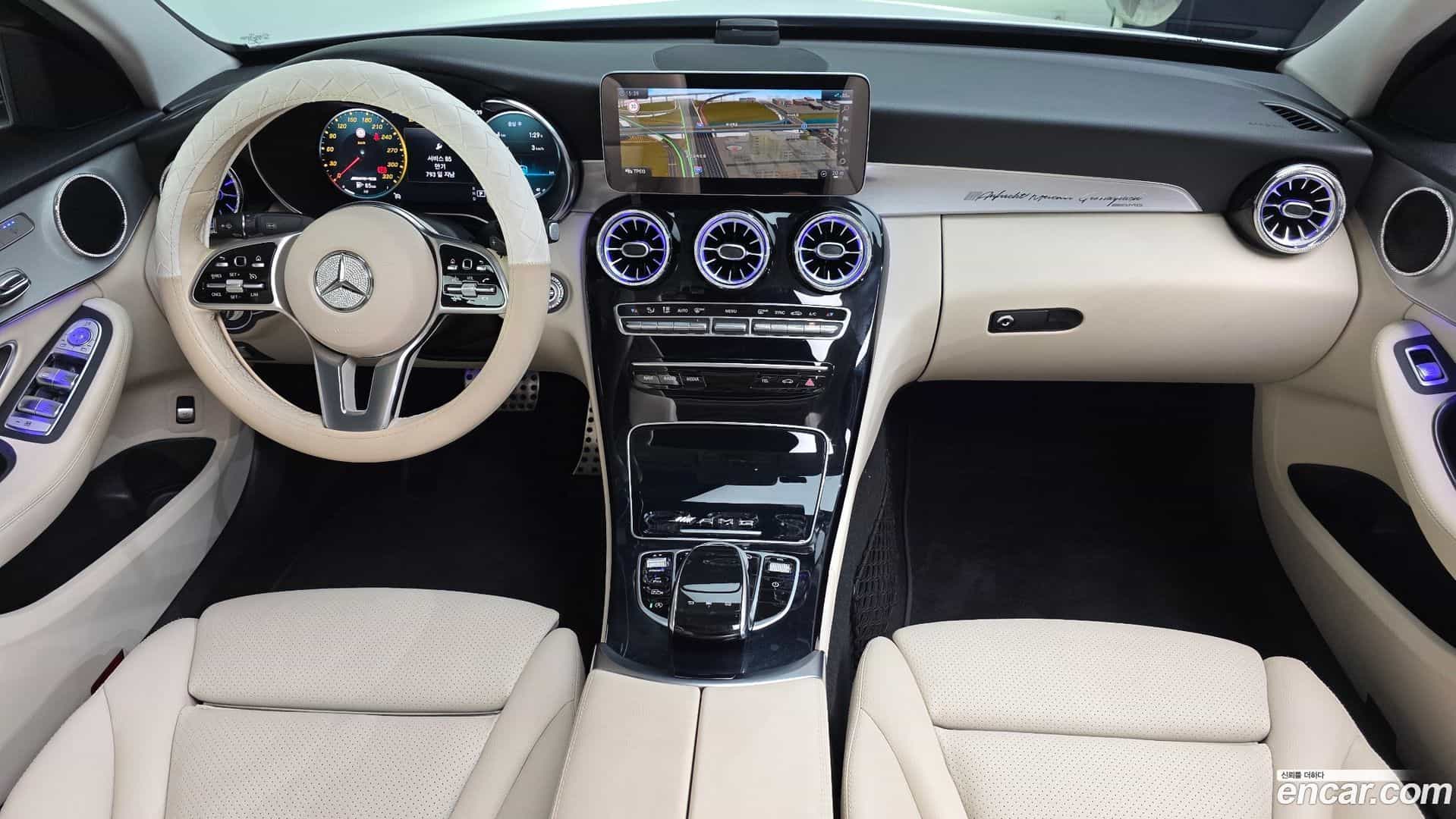 C-Class Mercedes-Benz 2020.5-INNER-007