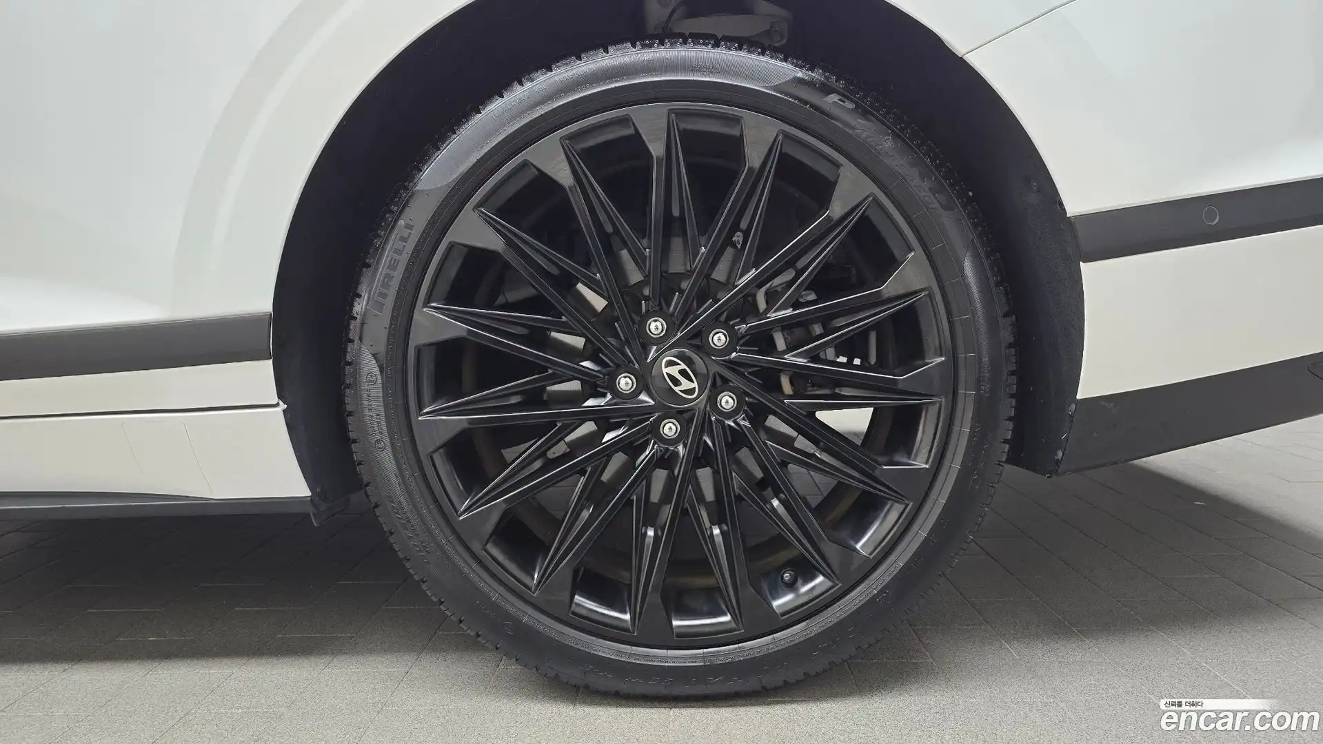 Grandeur Hyundai 2023.11-OUTER-031