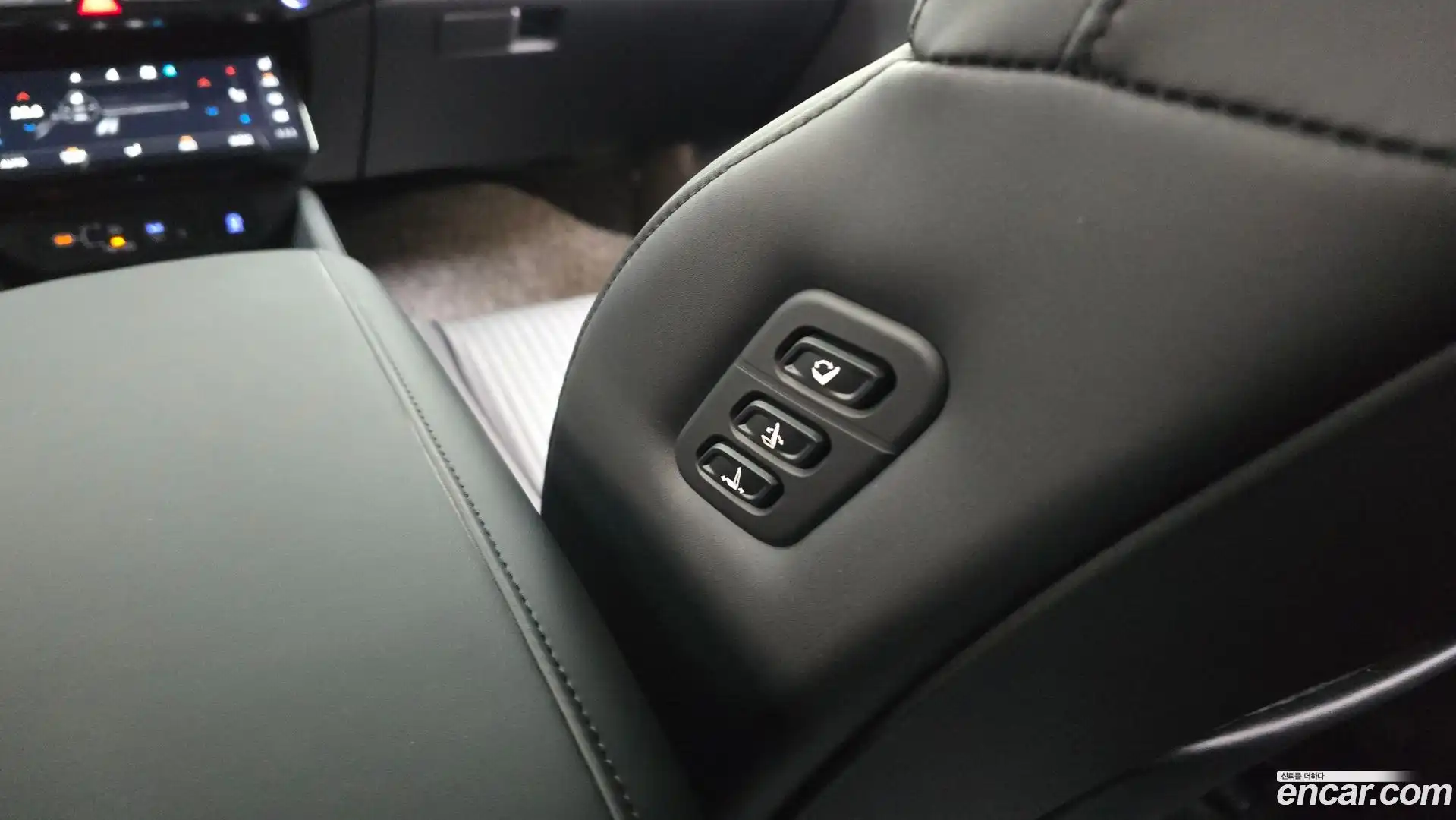 Grandeur Hyundai 2023.11-OPTION-041