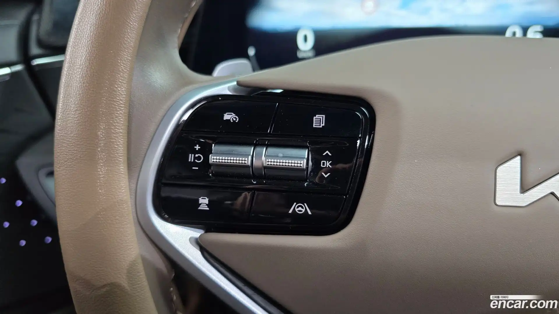 K8 Kia 2024.0-OPTION-020