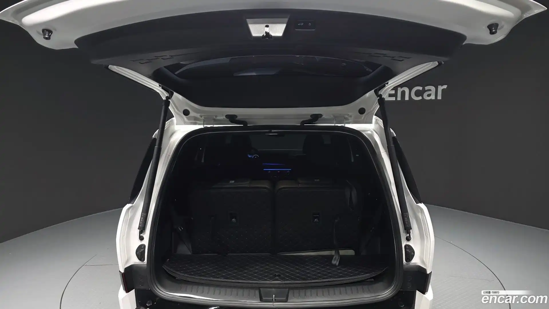 Santafe Hyundai 2023.10-OPTION-024