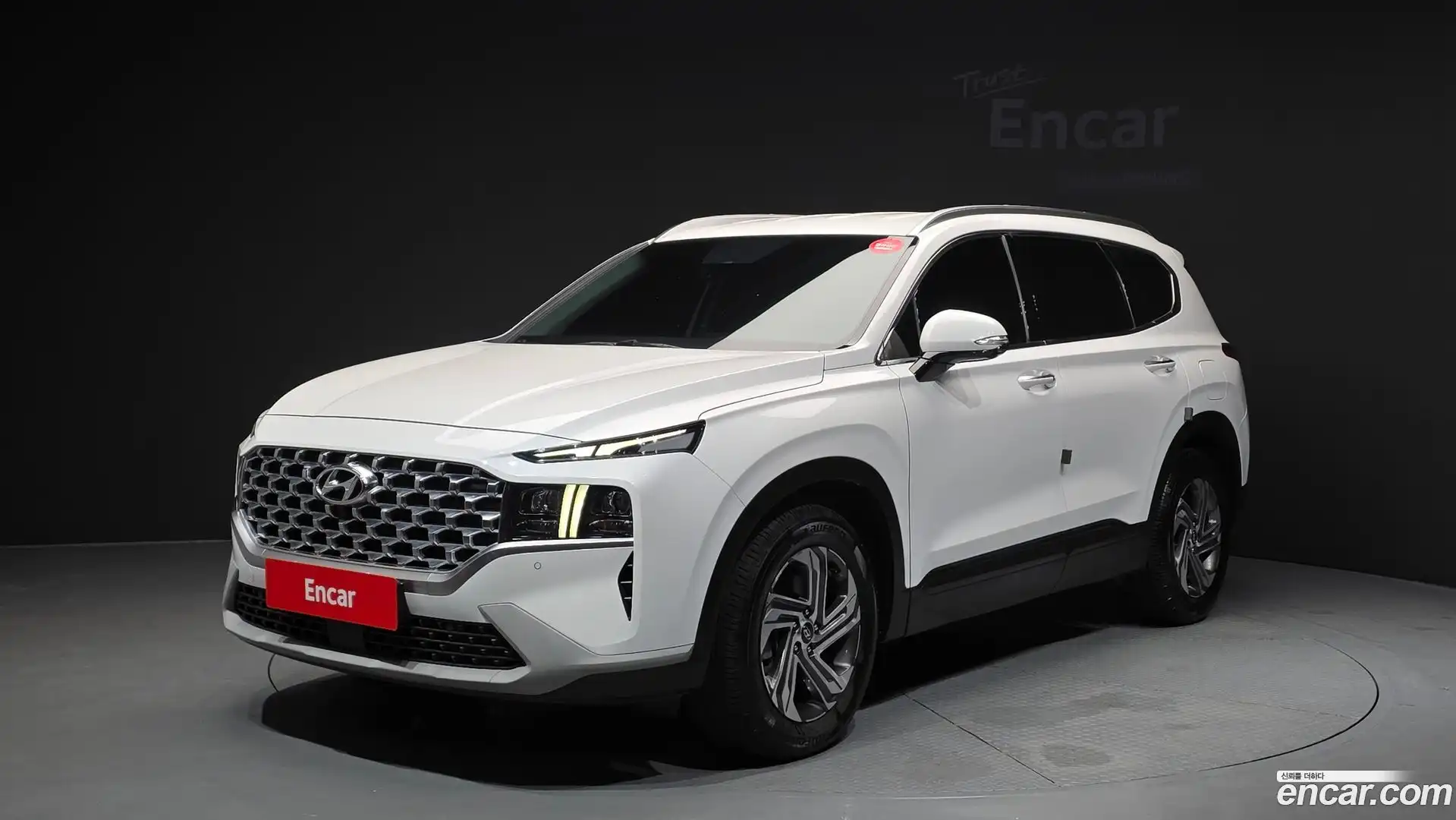 Santafe Hyundai 2021.8-OUTER-001