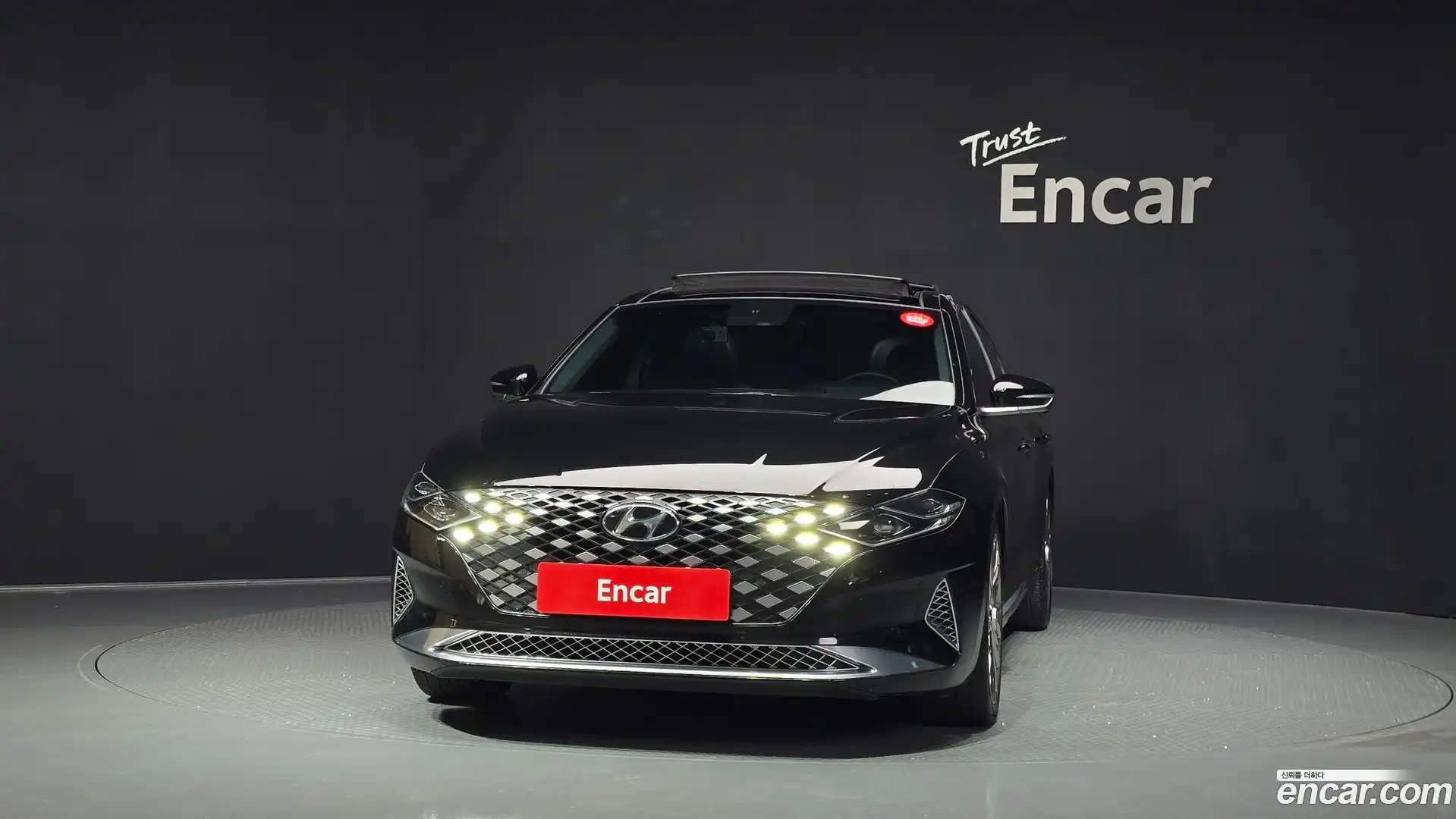 Grandeur Hyundai 2022.0-OUTER-003
