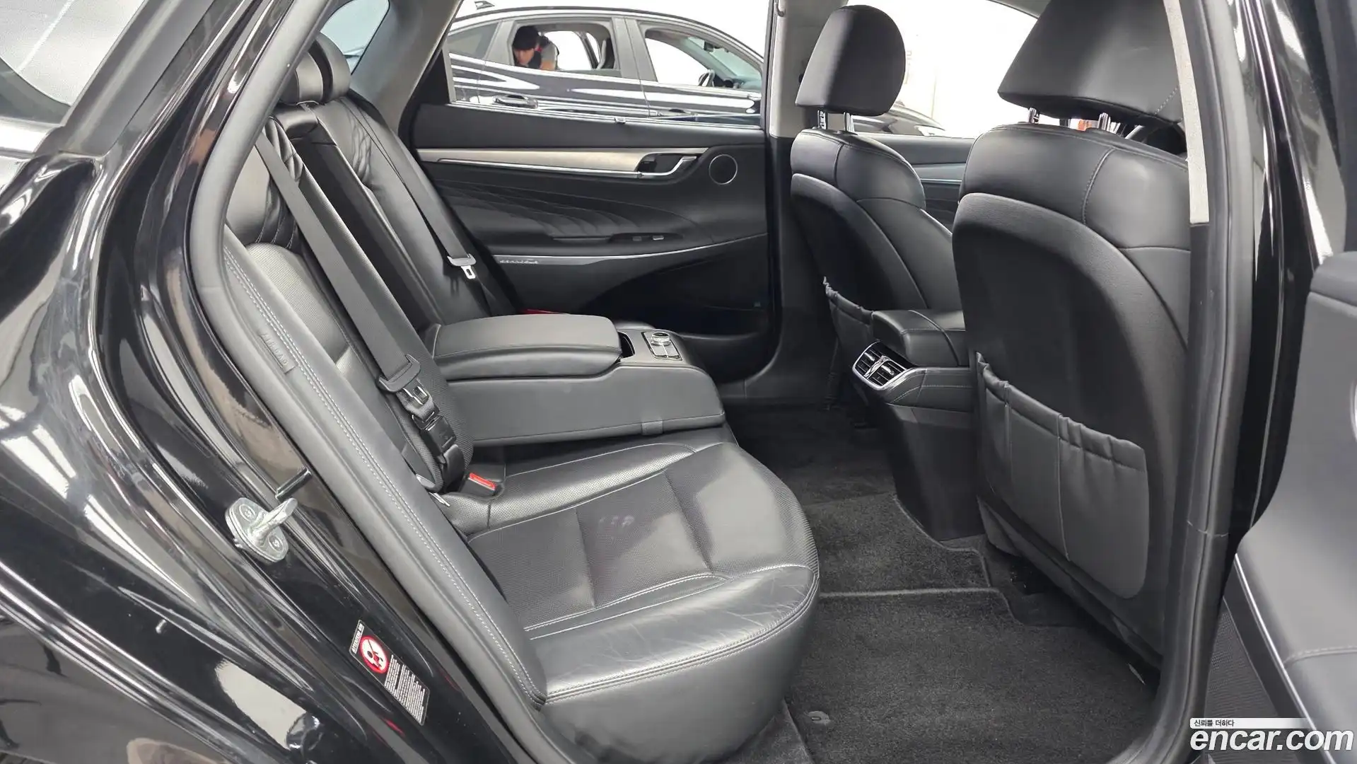 Grandeur Hyundai 2022.0-OPTION-015