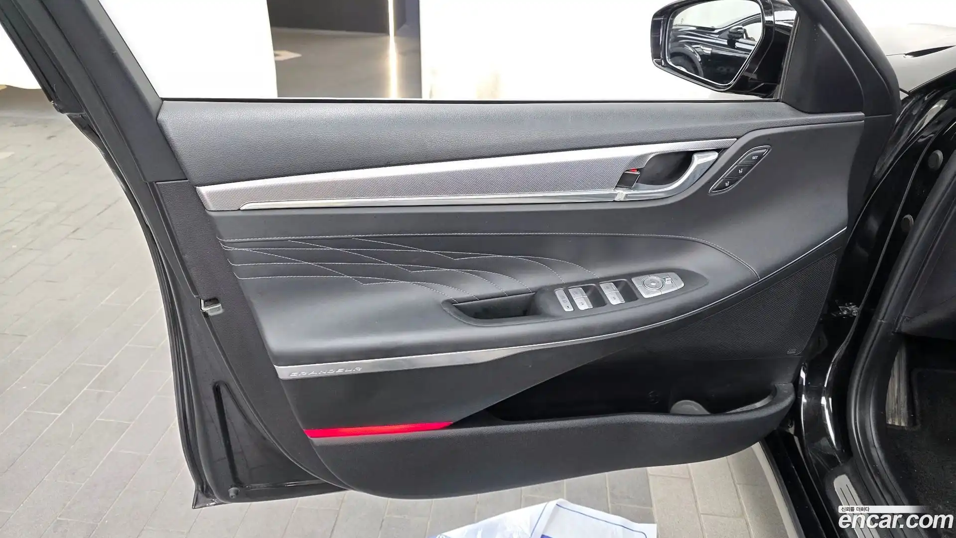 Grandeur Hyundai 2022.0-INNER-034