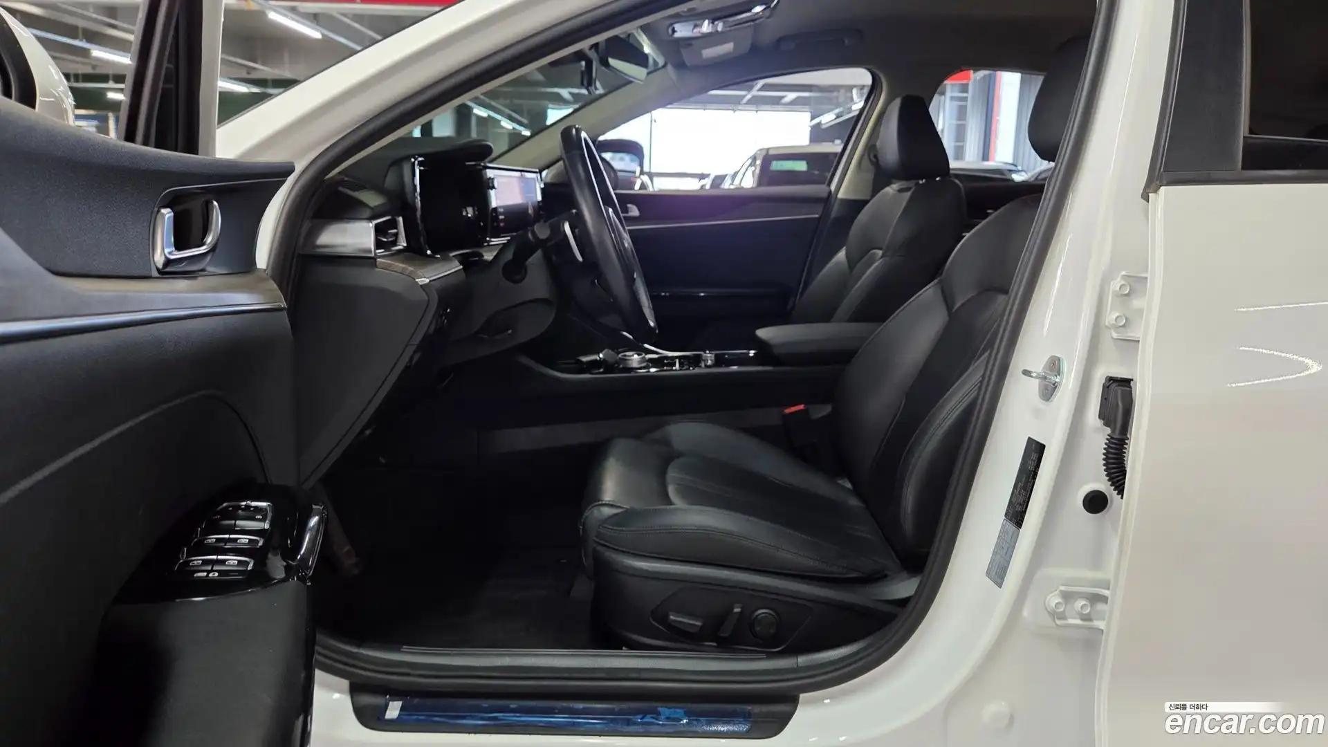 K5 Kia 2022.6-OPTION-015