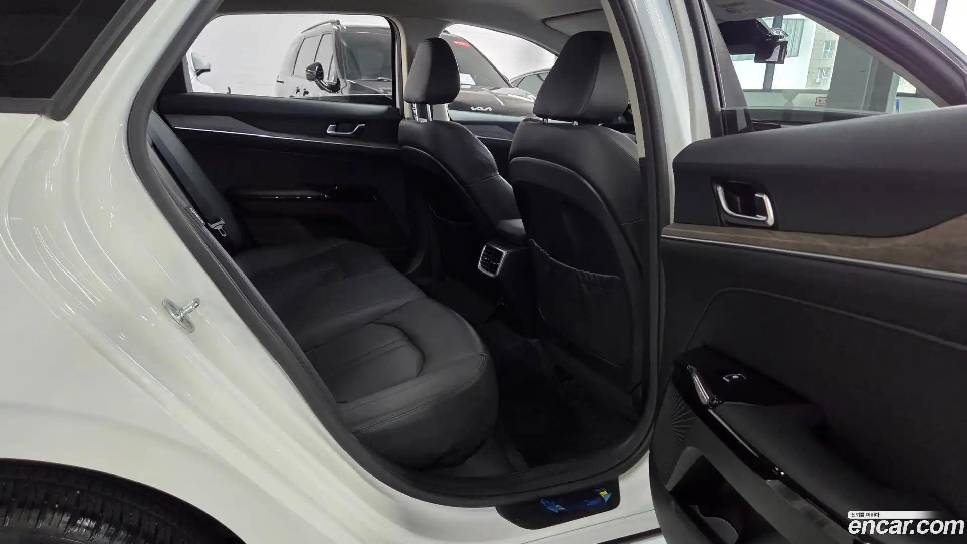 K5 Kia 2022.6-OPTION-016