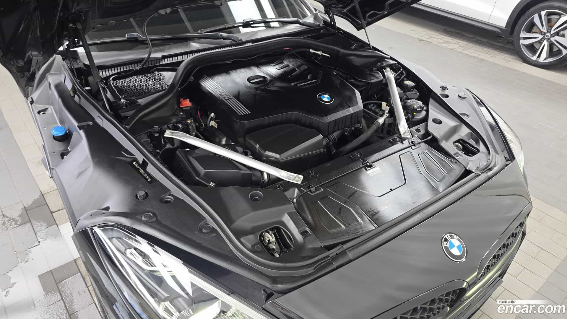 Z4 BMW 2022.4-OUTER-006