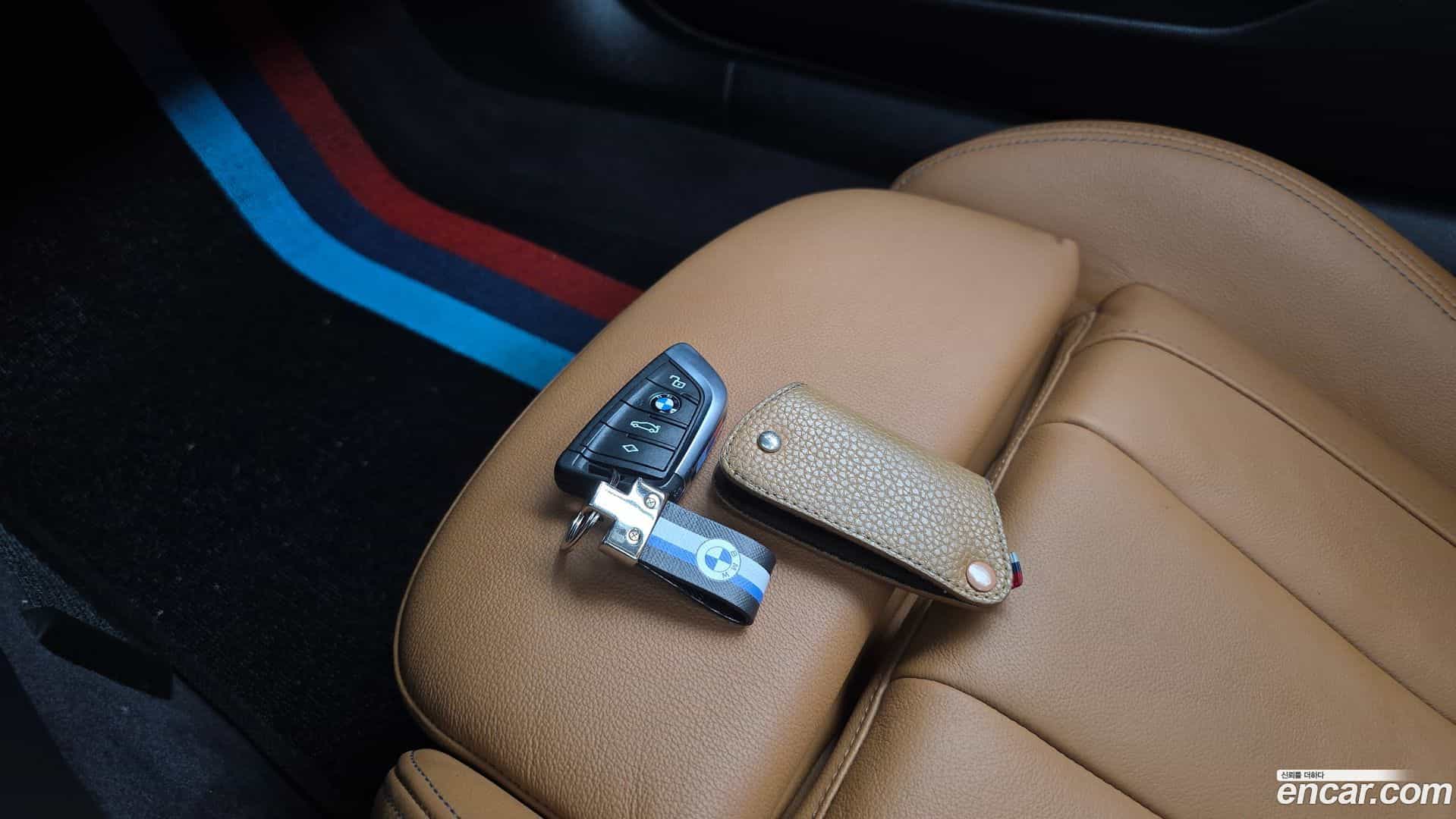 Z4 BMW 2022.4-INNER-036