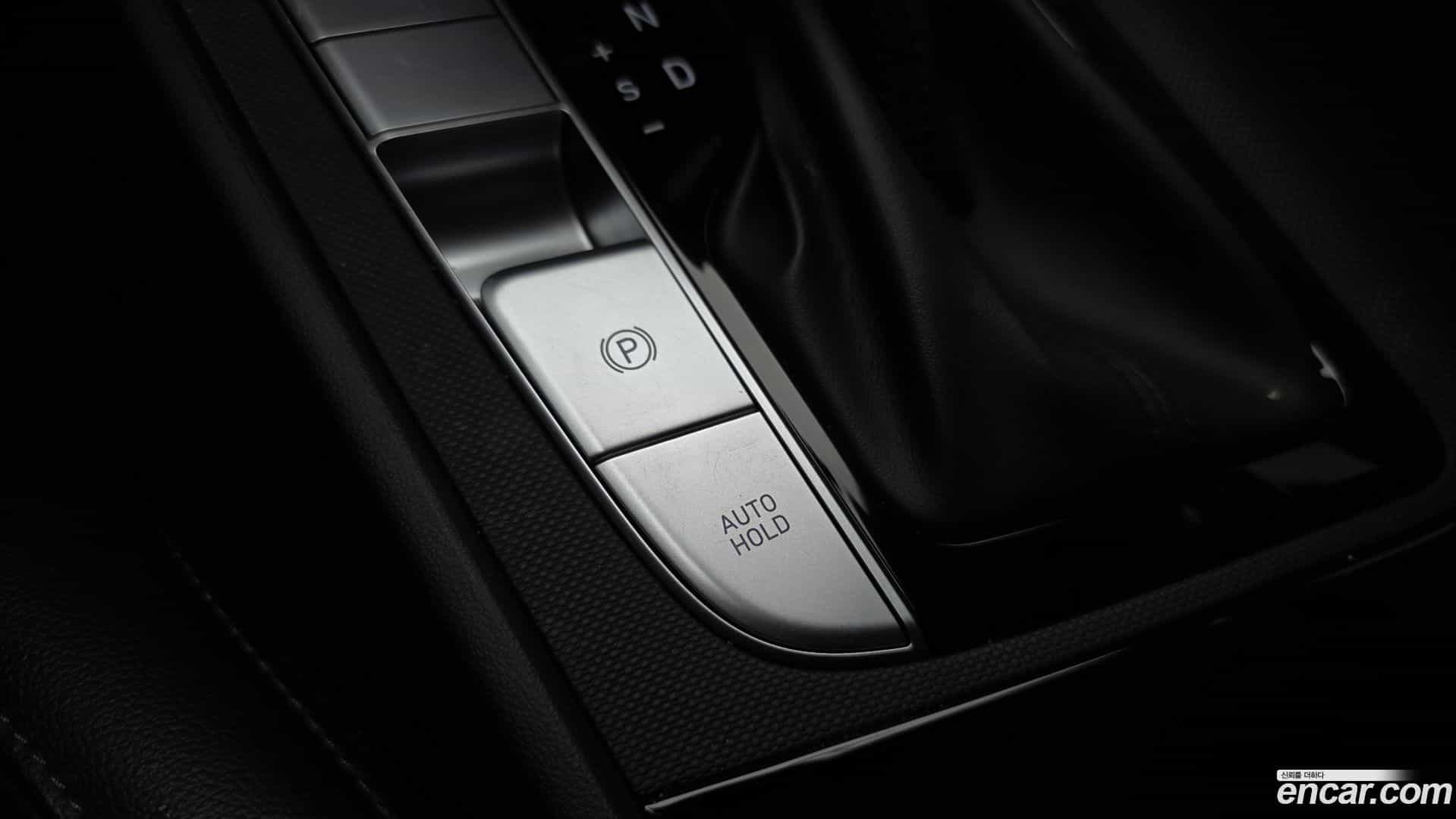 AVANTE Hyundai 2022.5-OPTION-022