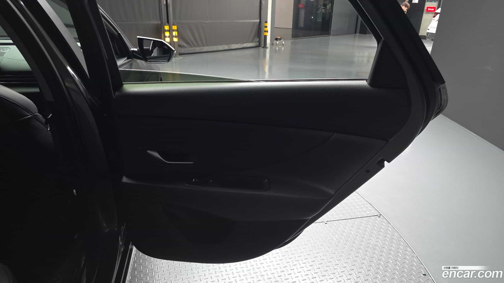 AVANTE Hyundai 2022.5-INNER-035