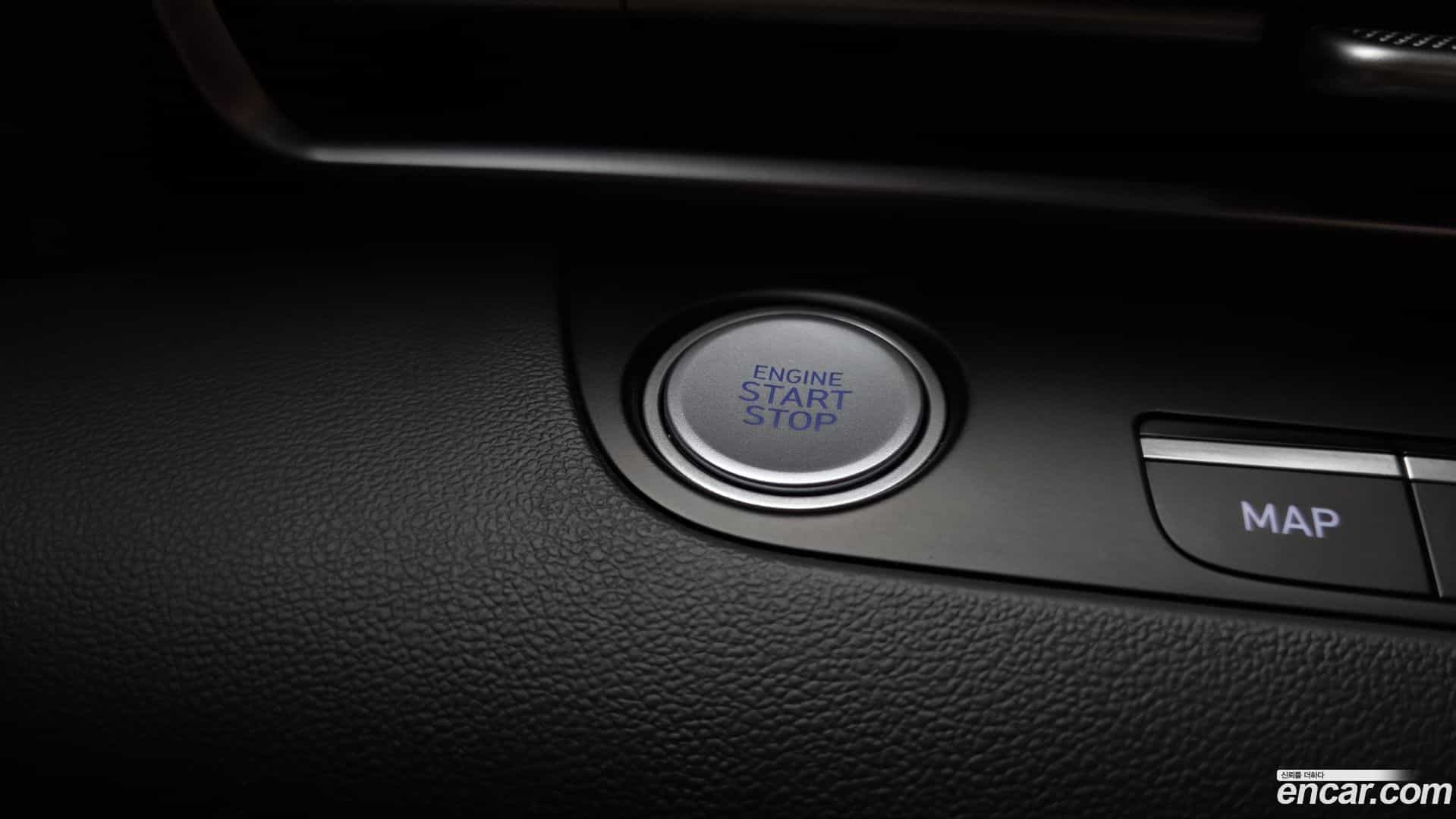 AVANTE Hyundai 2022.5-OPTION-042