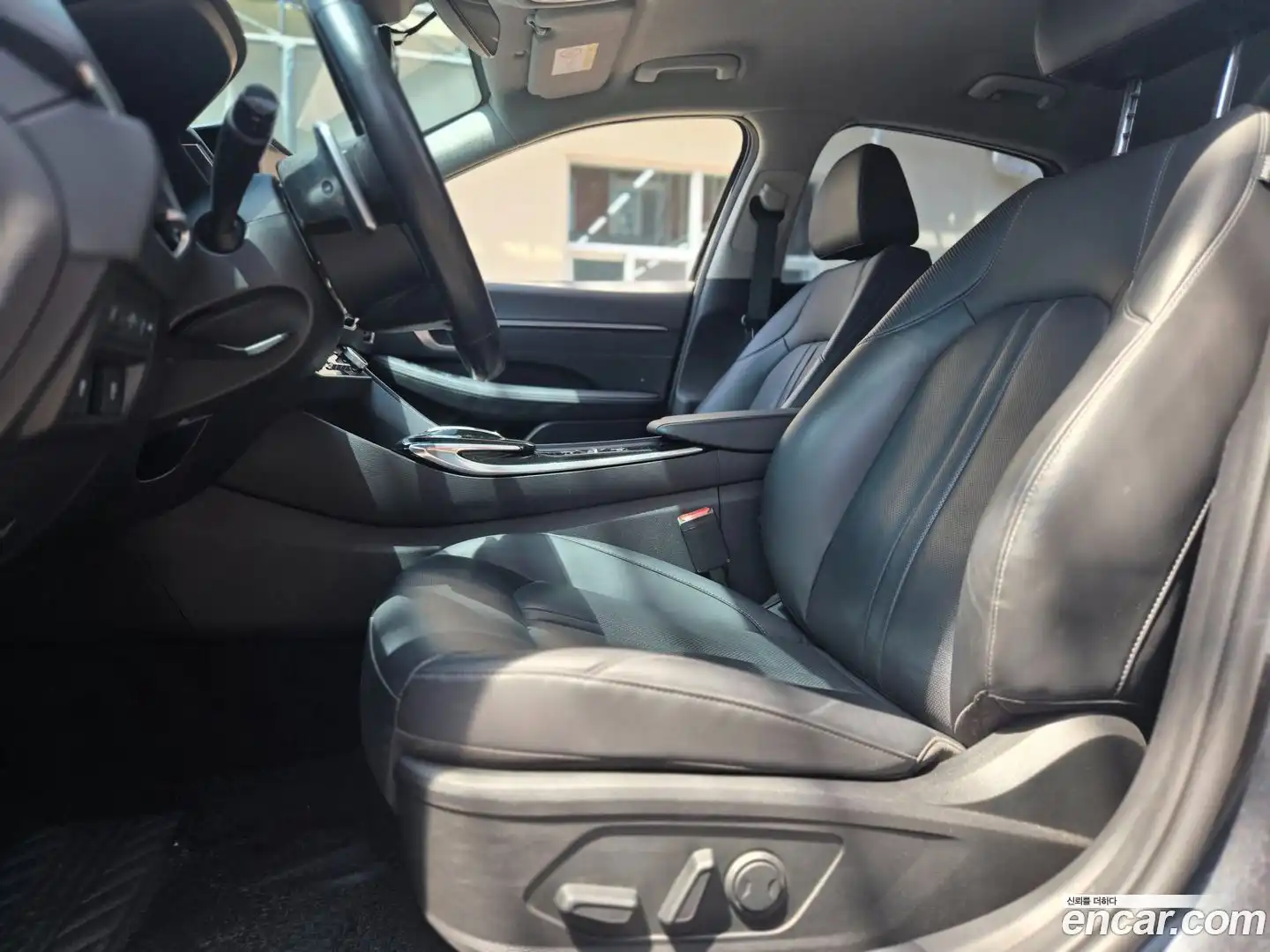 Sonata Hyundai 2021.9-OPTION-016