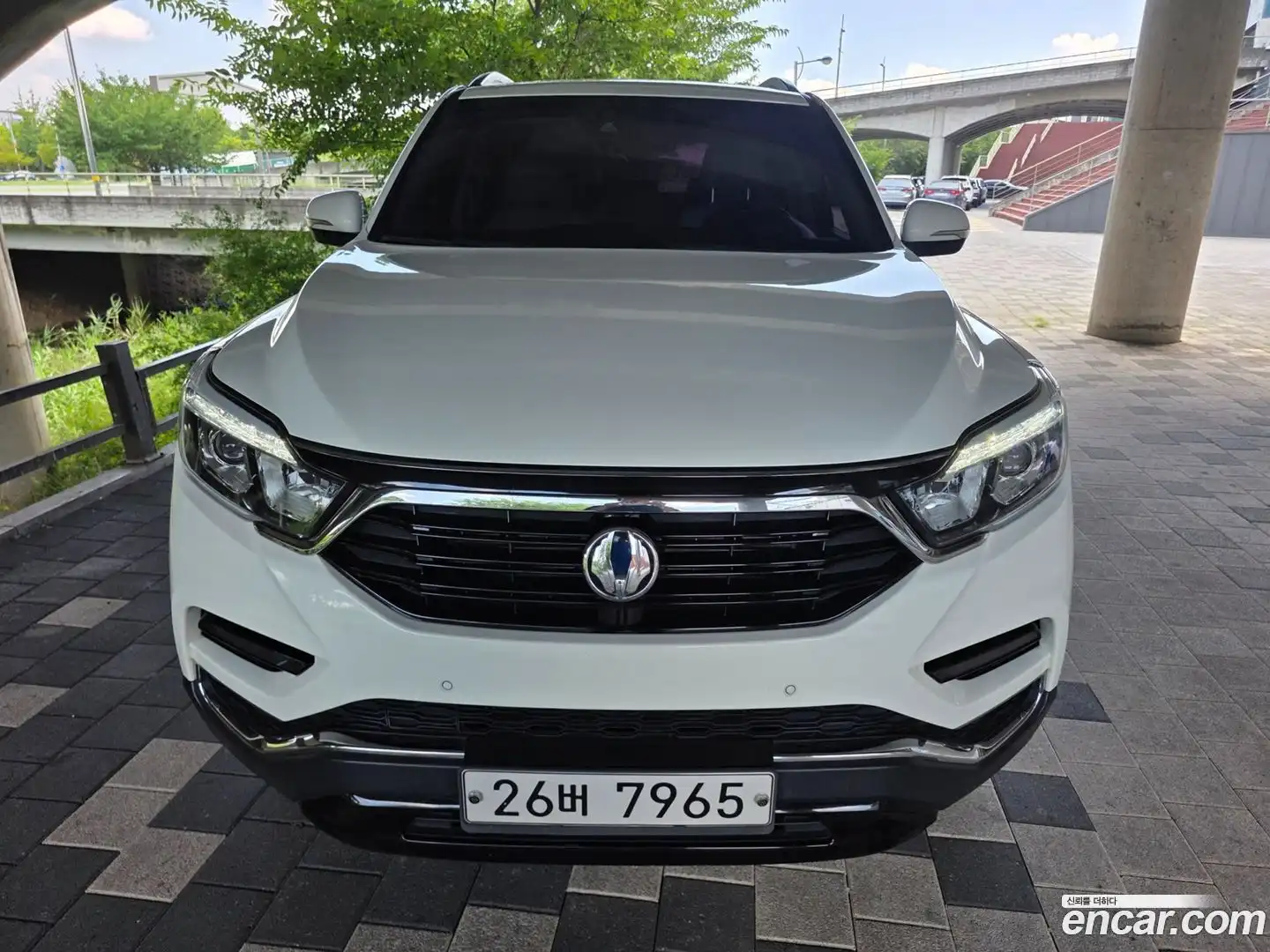 Rexton KG Mobility 2018.7-OUTER-002