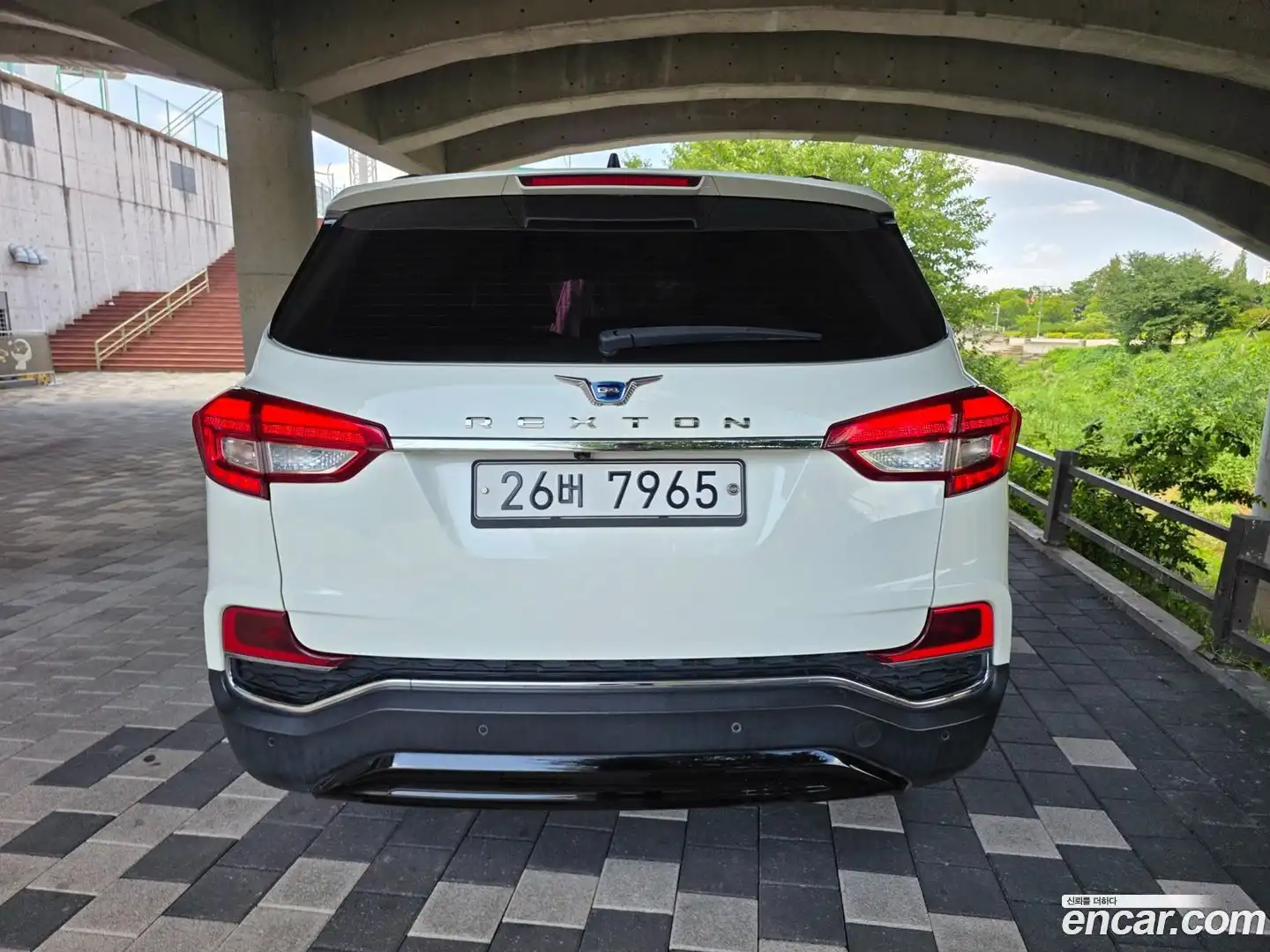 Rexton KG Mobility 2018.7-OUTER-005