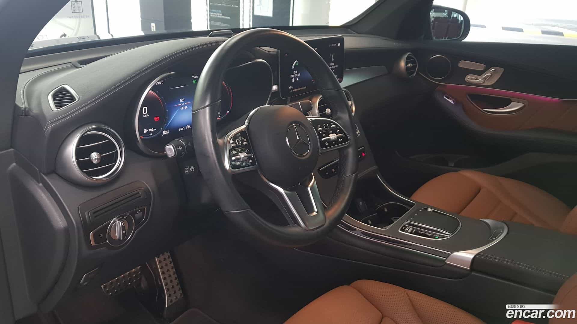 GLC-Class Mercedes-Benz 2023.3-OPTION-016
