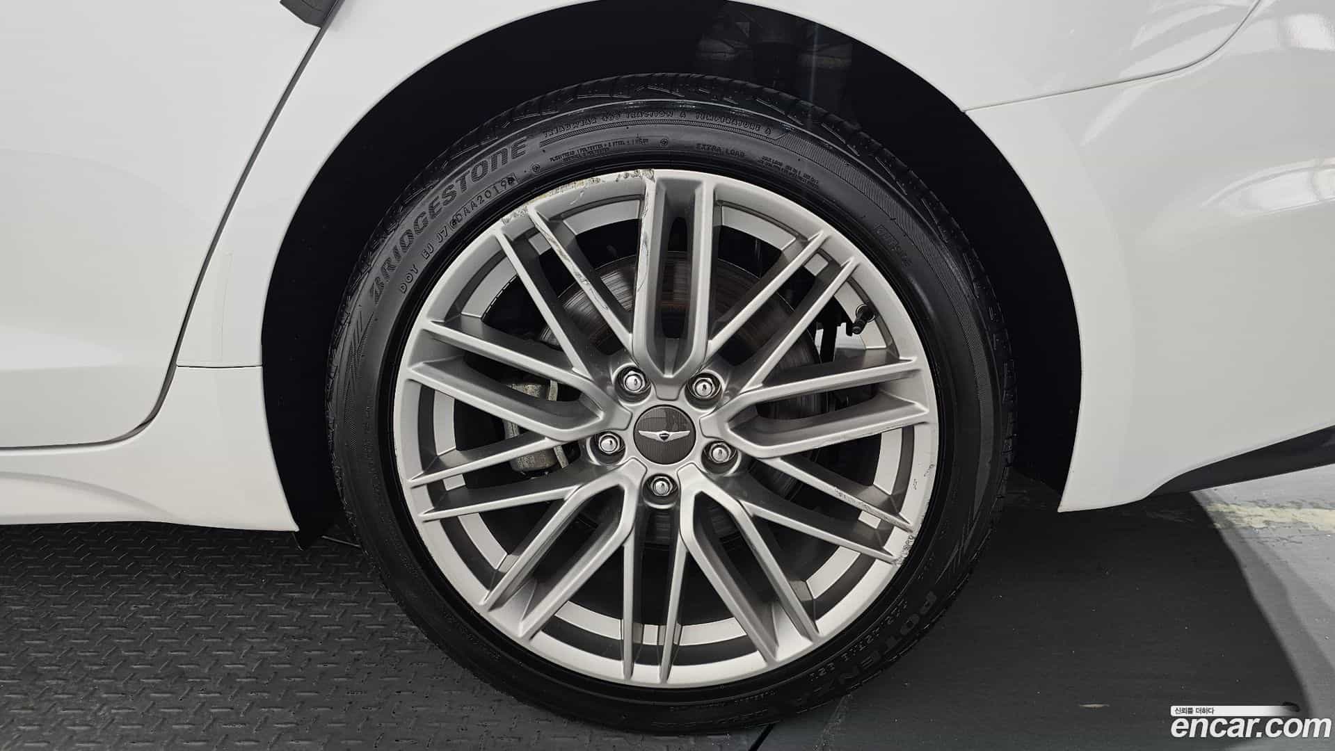 G70 Genesis 2019.6-OUTER-031
