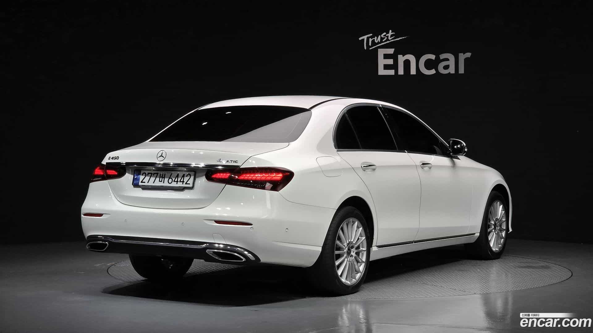 E-Class Mercedes-Benz 2022.0-OUTER-002