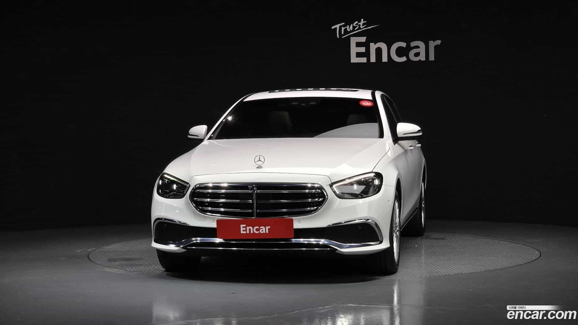 E-Class Mercedes-Benz 2022.0-OUTER-003