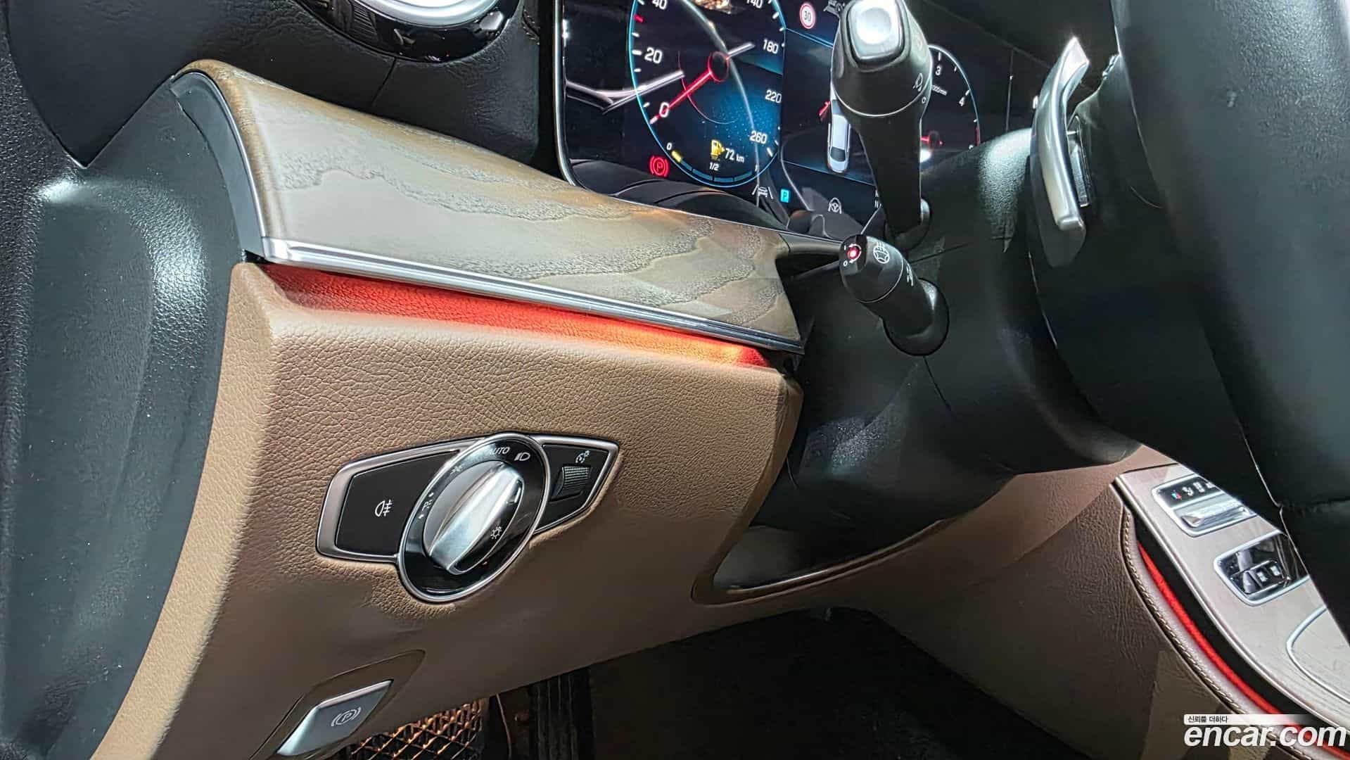 E-Class Mercedes-Benz 2022.0-OPTION-016