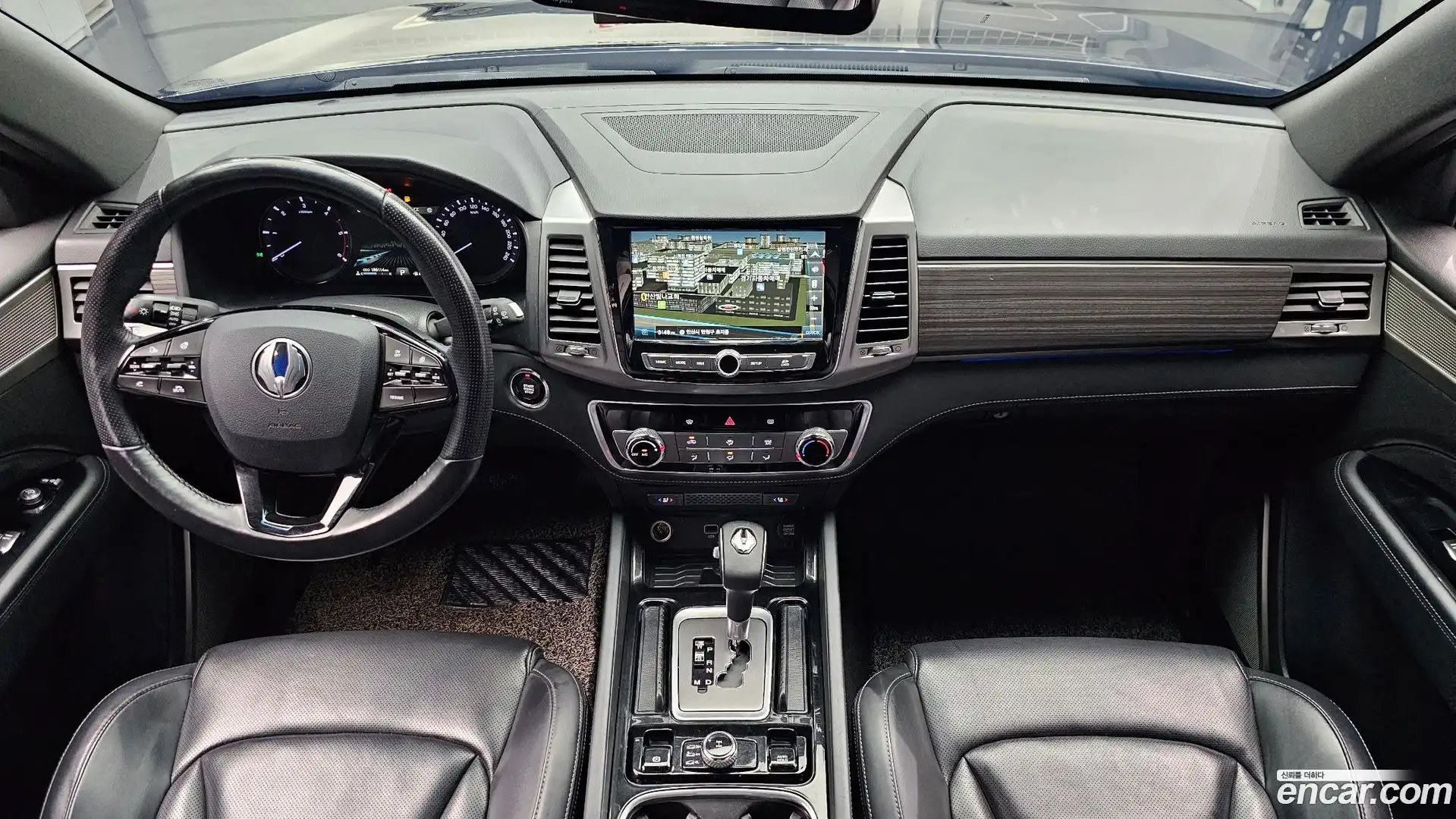 Rexton KG Mobility 2019.5-INNER-007