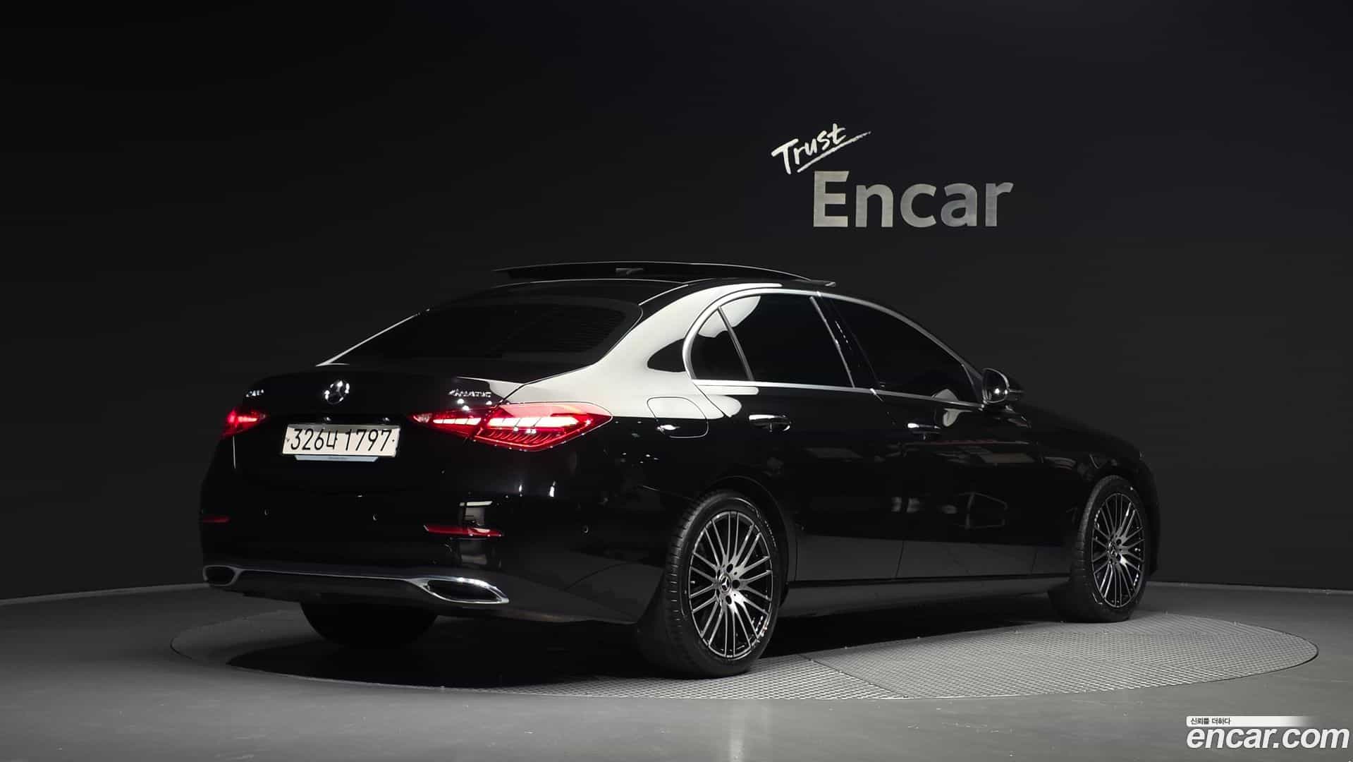 C-Class Mercedes-Benz 2023.11-OUTER-002