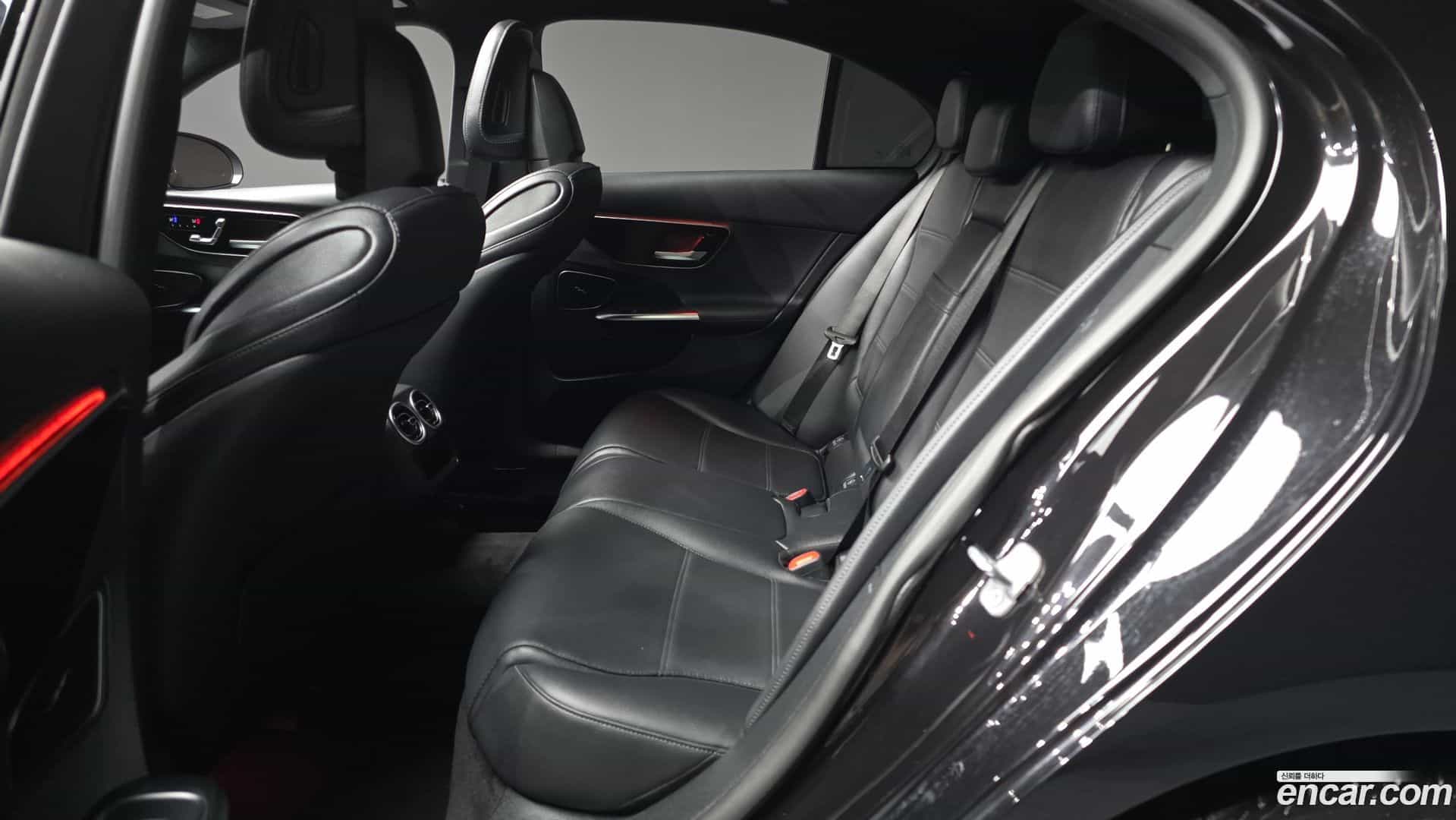 C-Class Mercedes-Benz 2023.11-OPTION-016