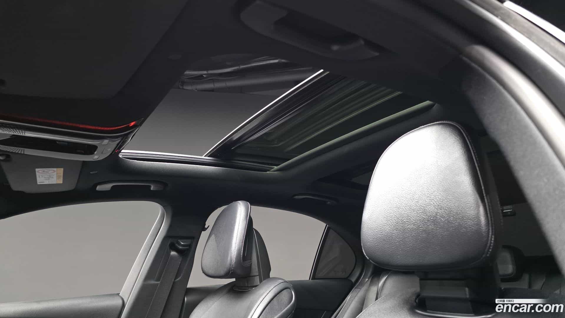 C-Class Mercedes-Benz 2023.11-OPTION-022