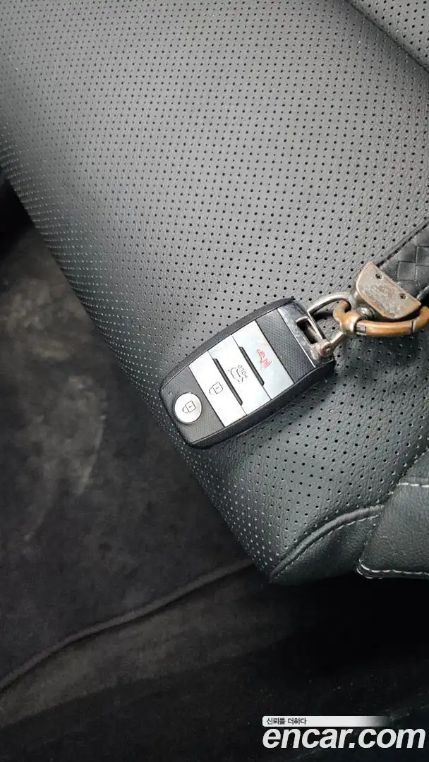 Sportage Kia 2019.6-OPTION-042