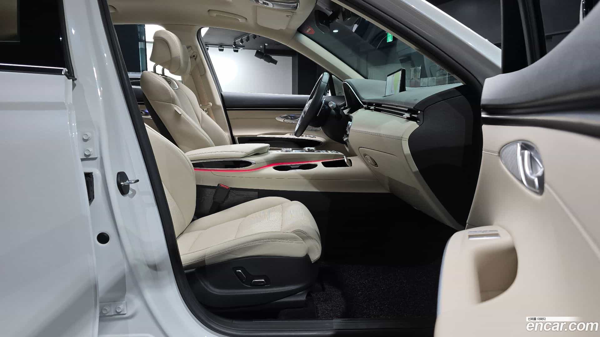 GV70 Genesis 2024.1-INNER-036