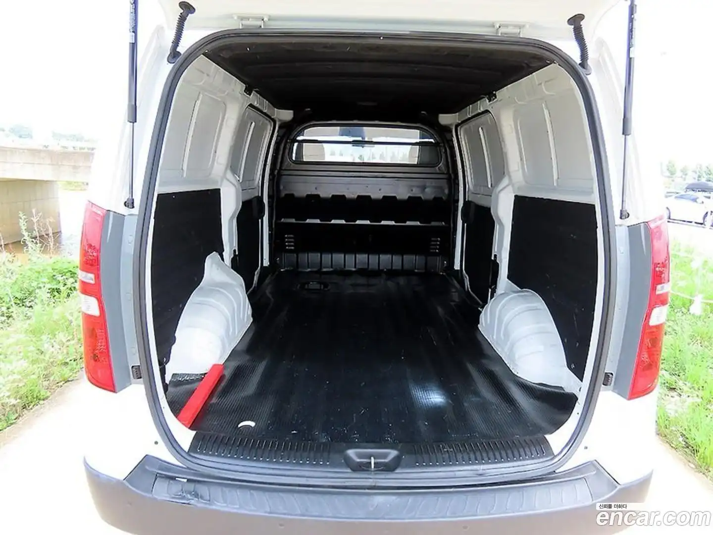Starex Hyundai 2020.5-OUTER-004