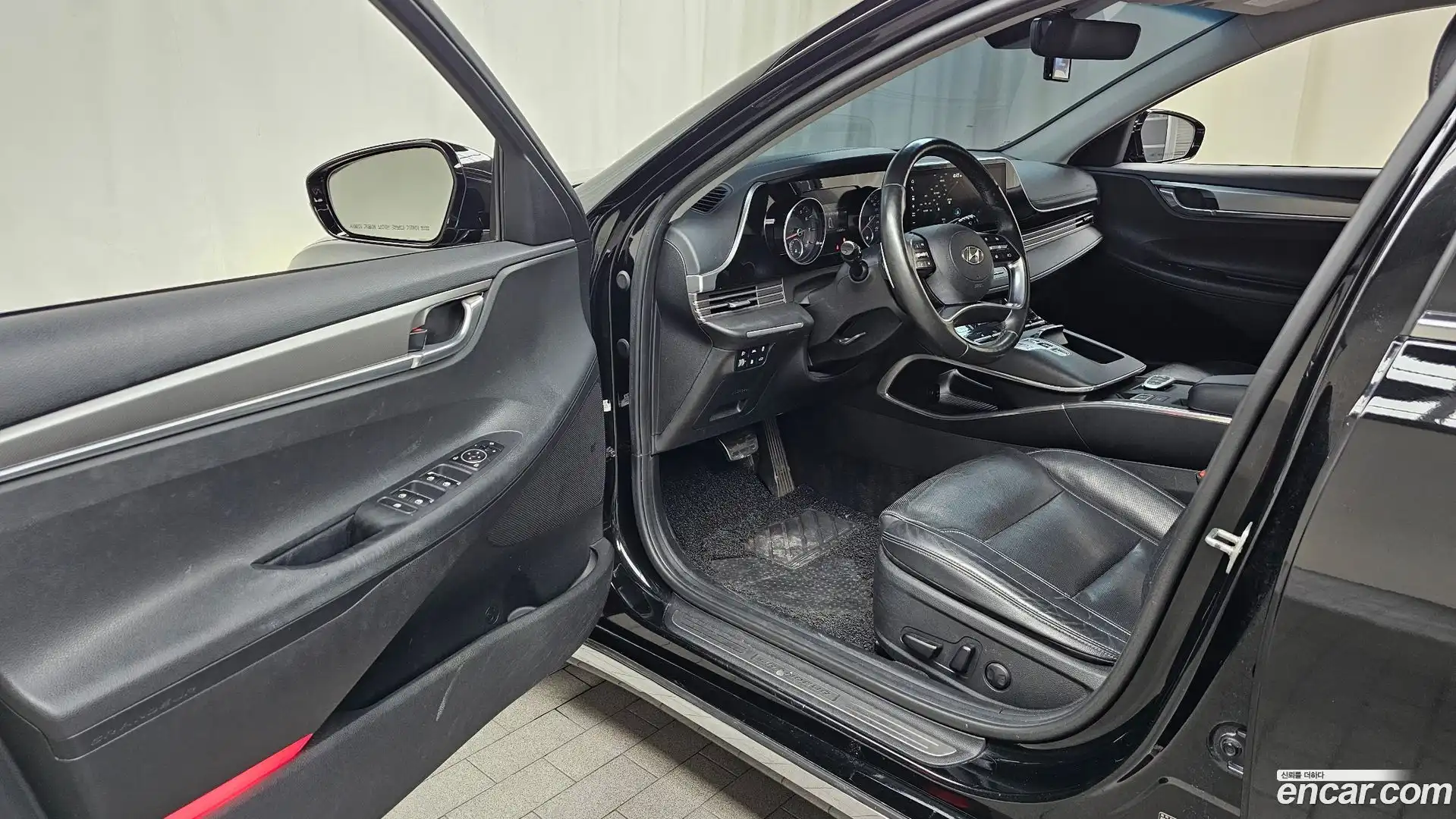 Grandeur Hyundai 2020.11-INNER-010