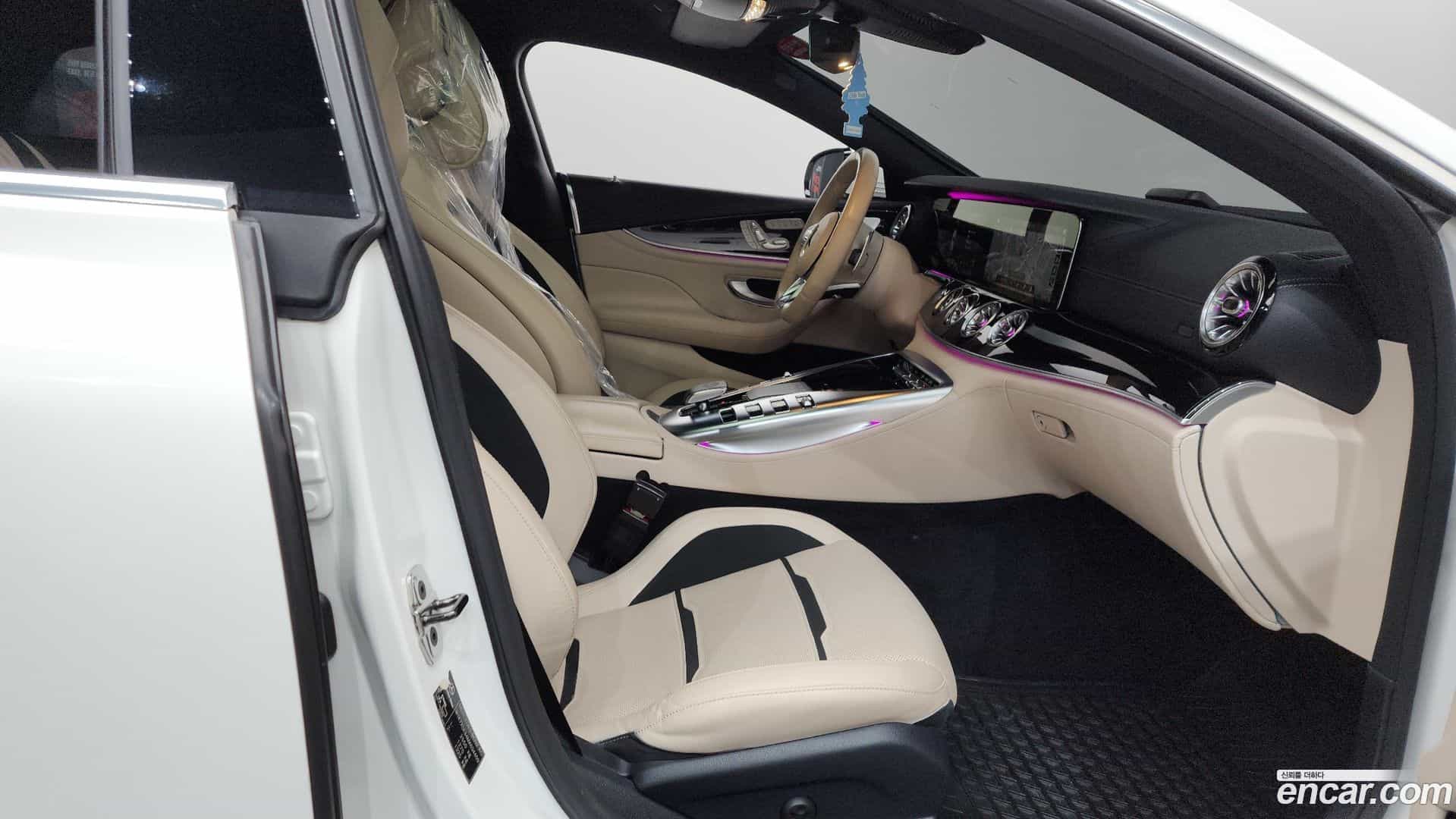 AMG GT Mercedes-Benz 2021.4-INNER-036