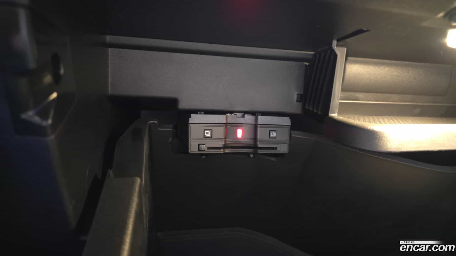 GLB-Class Mercedes-Benz 2023.5-OPTION-022