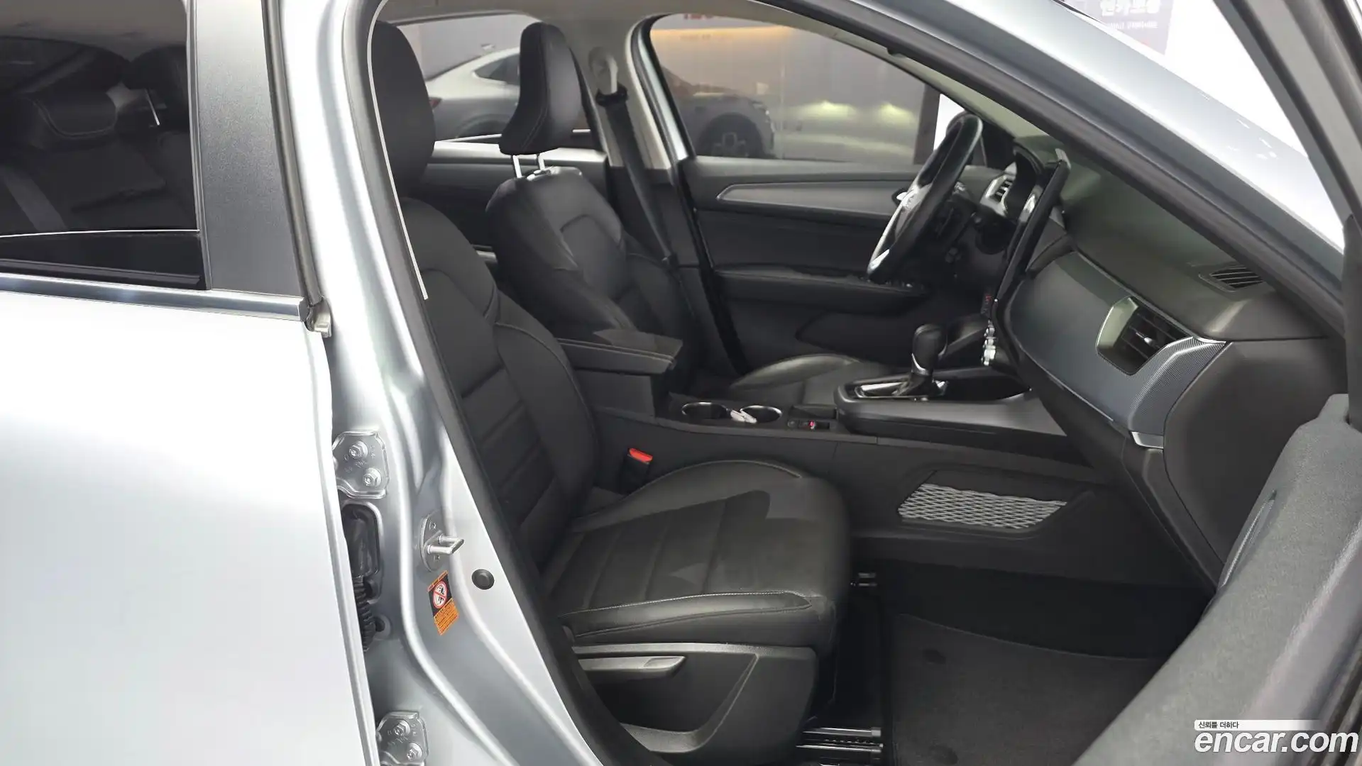 XM3 Renault Korea 2020.3-INNER-036