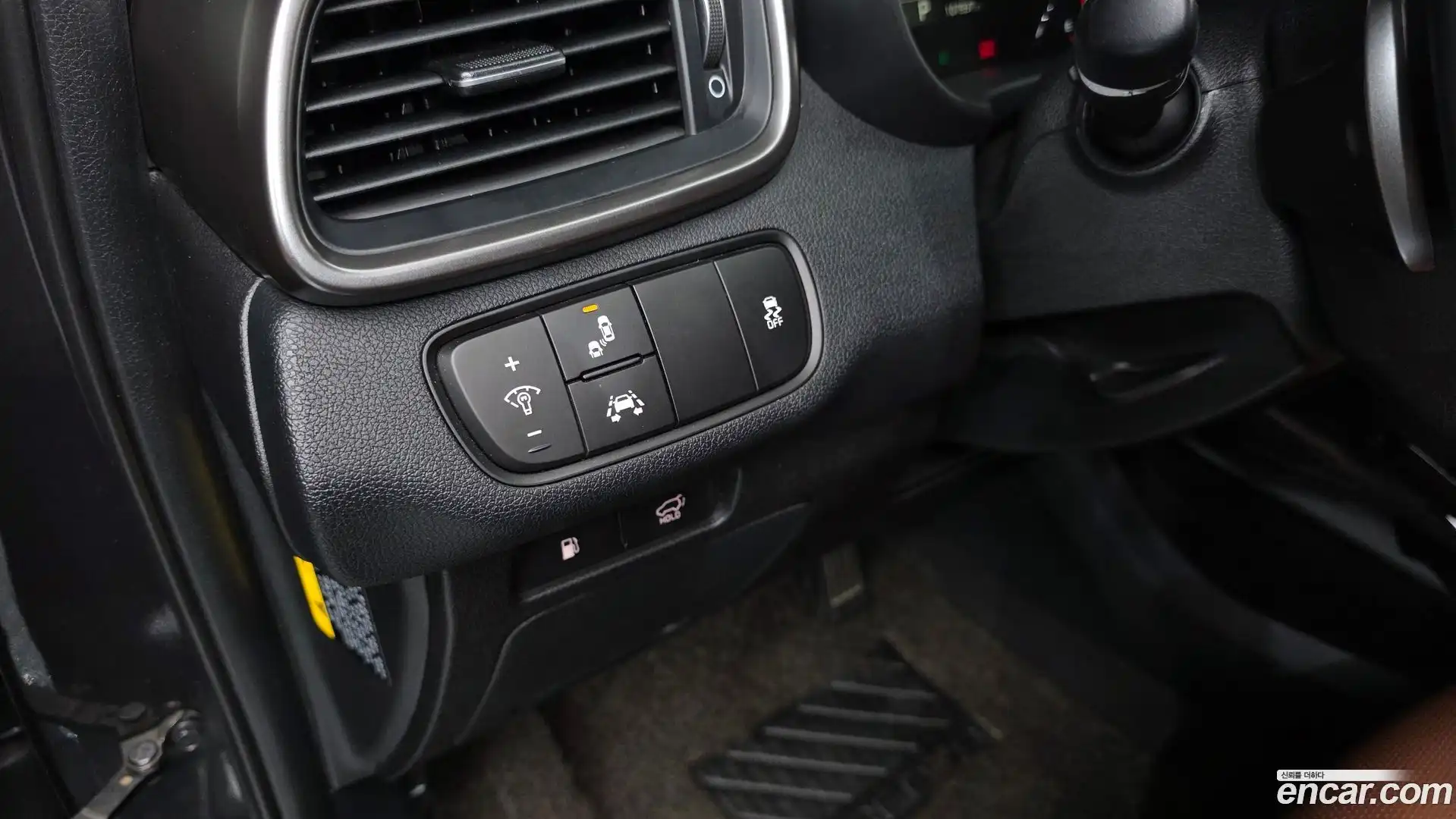 Sorento Kia 2017.8-OPTION-021