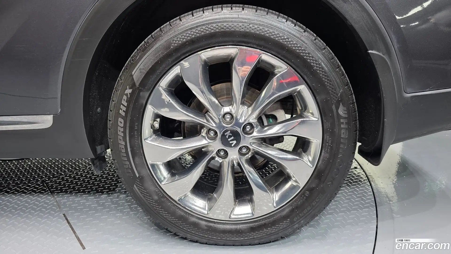 Sorento Kia 2017.8-OUTER-031