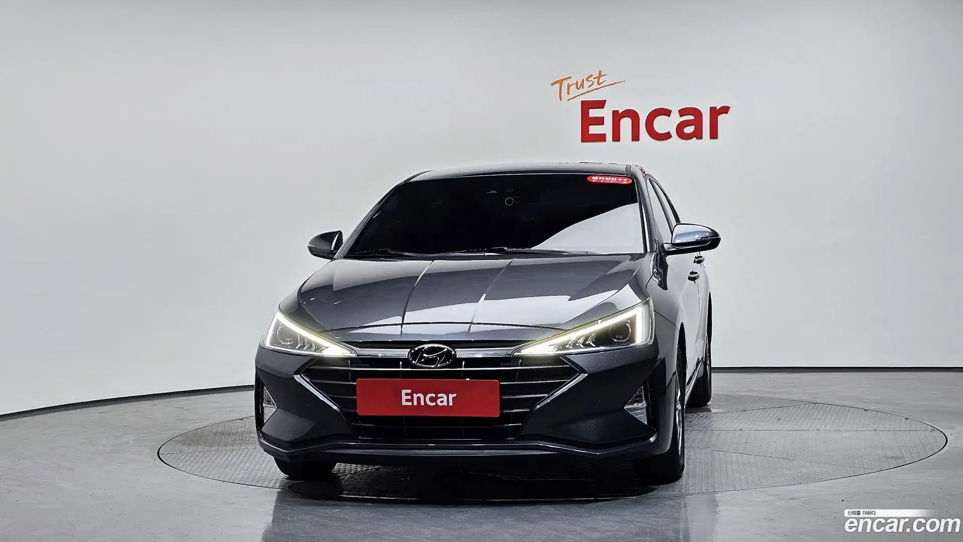 AVANTE Hyundai 2018.9-OUTER-003