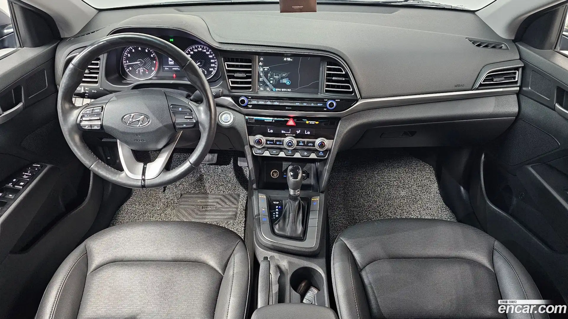 AVANTE Hyundai 2018.9-INNER-007